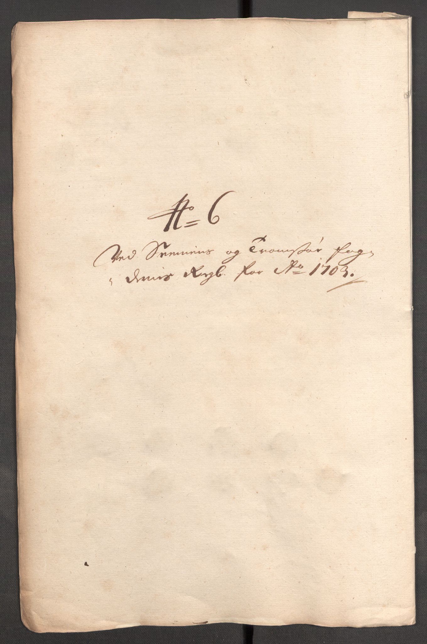Rentekammeret inntil 1814, Reviderte regnskaper, Fogderegnskap, RA/EA-4092/R68/L4755: Fogderegnskap Senja og Troms, 1700-1704, p. 344