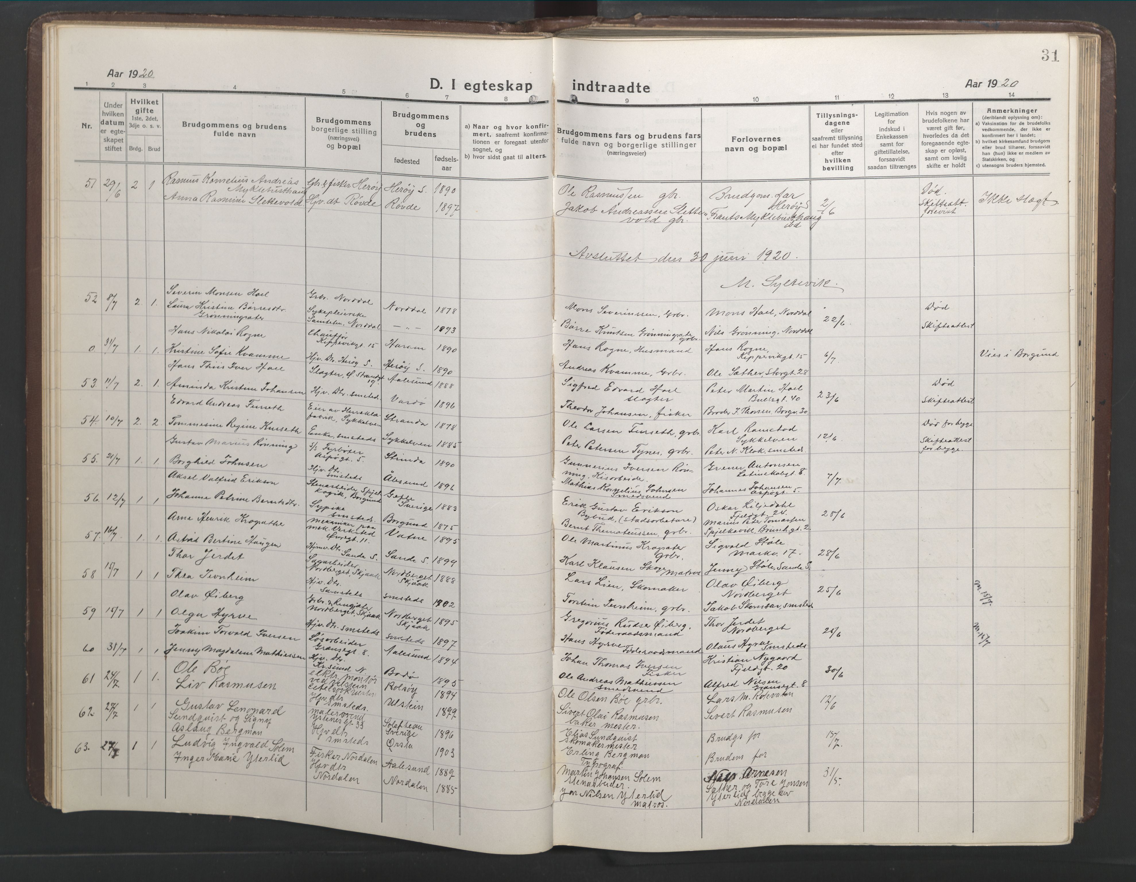 Ministerialprotokoller, klokkerbøker og fødselsregistre - Møre og Romsdal, AV/SAT-A-1454/529/L0473: Parish register (copy) no. 529C10, 1918-1941, p. 31