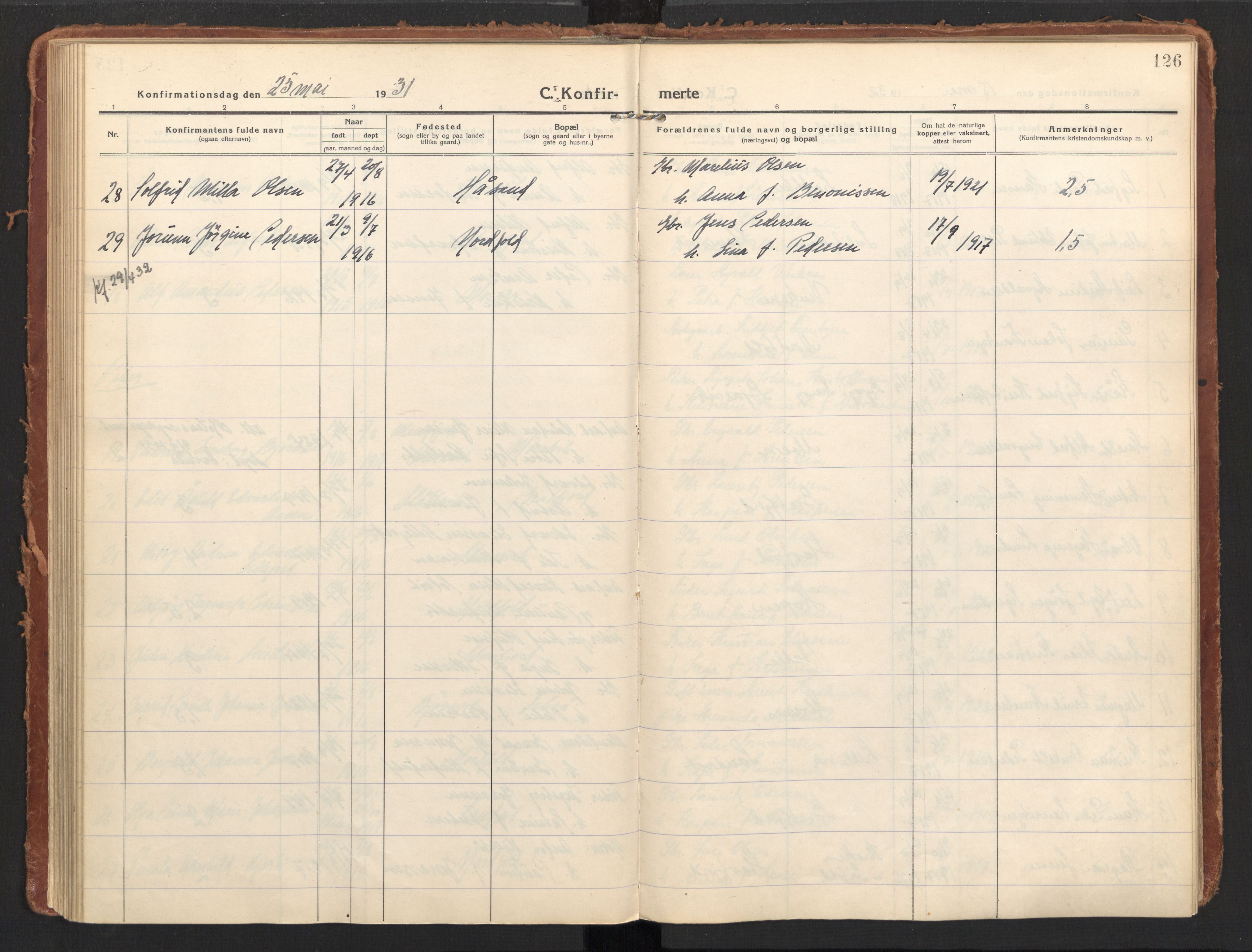 Ministerialprotokoller, klokkerbøker og fødselsregistre - Nordland, AV/SAT-A-1459/858/L0833: Parish register (official) no. 858A03, 1916-1934, p. 126