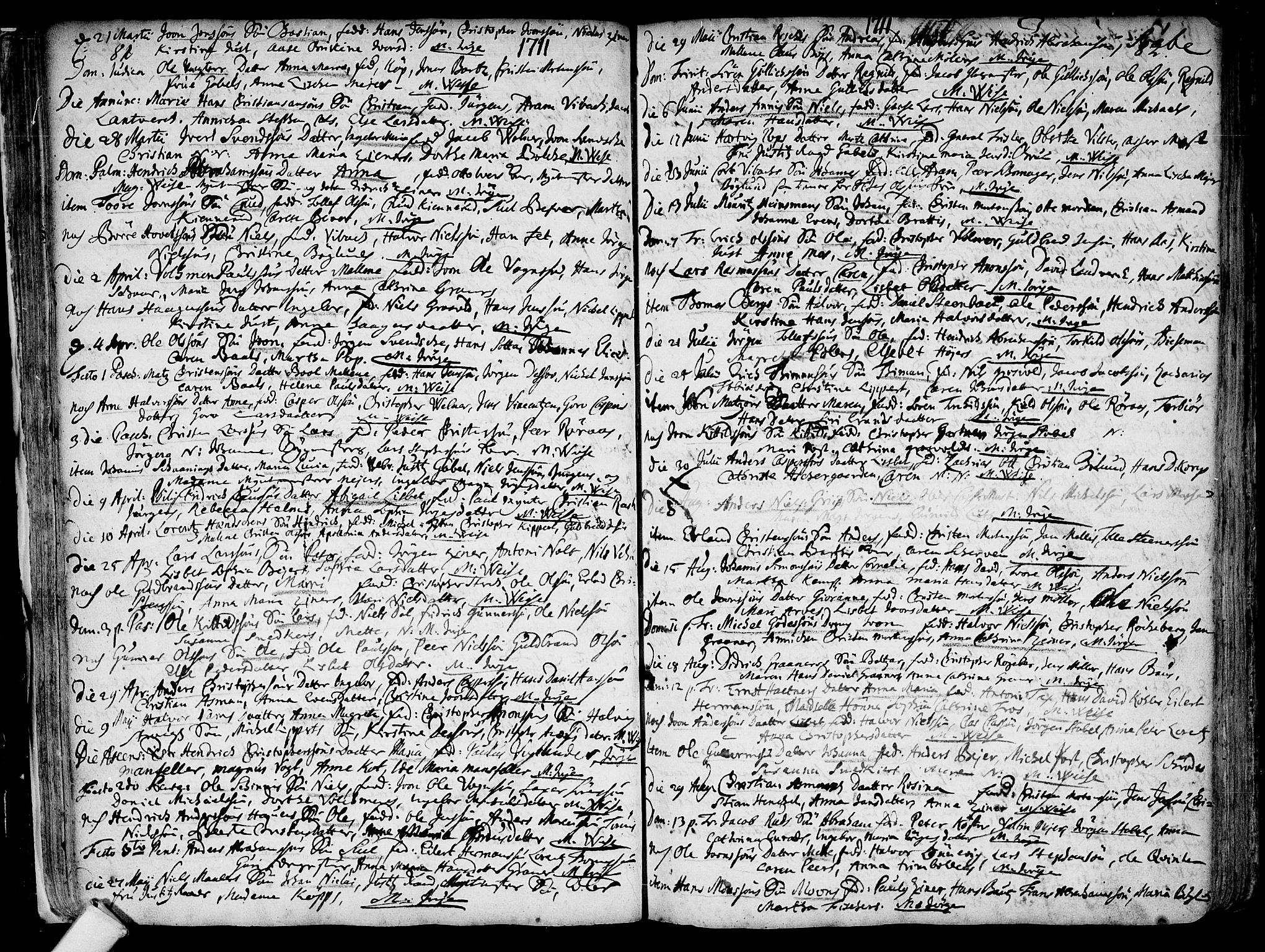 Kongsberg kirkebøker, SAKO/A-22/F/Fa/L0001: Parish register (official) no. I 1, 1696-1720, p. 81-82