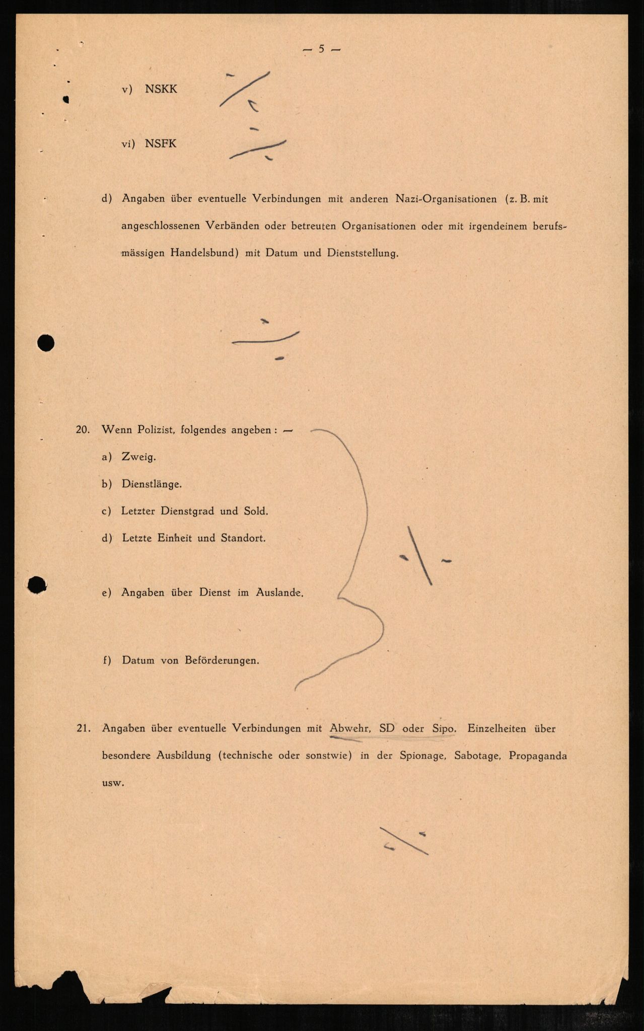 Forsvaret, Forsvarets overkommando II, AV/RA-RAFA-3915/D/Db/L0002: CI Questionaires. Tyske okkupasjonsstyrker i Norge. Tyskere., 1945-1946, p. 496