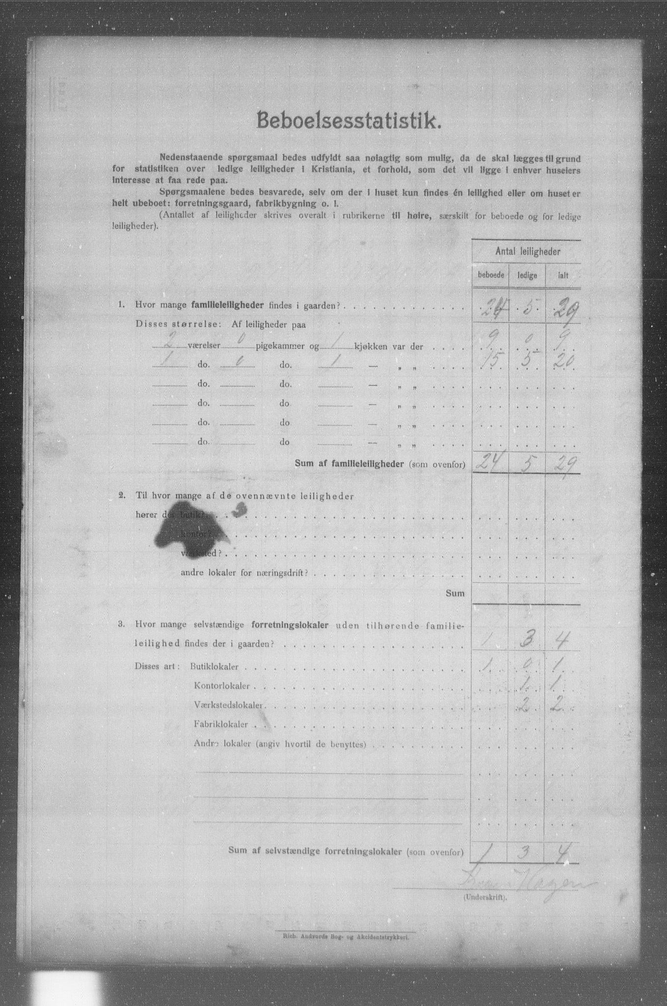 OBA, Municipal Census 1904 for Kristiania, 1904, p. 8299