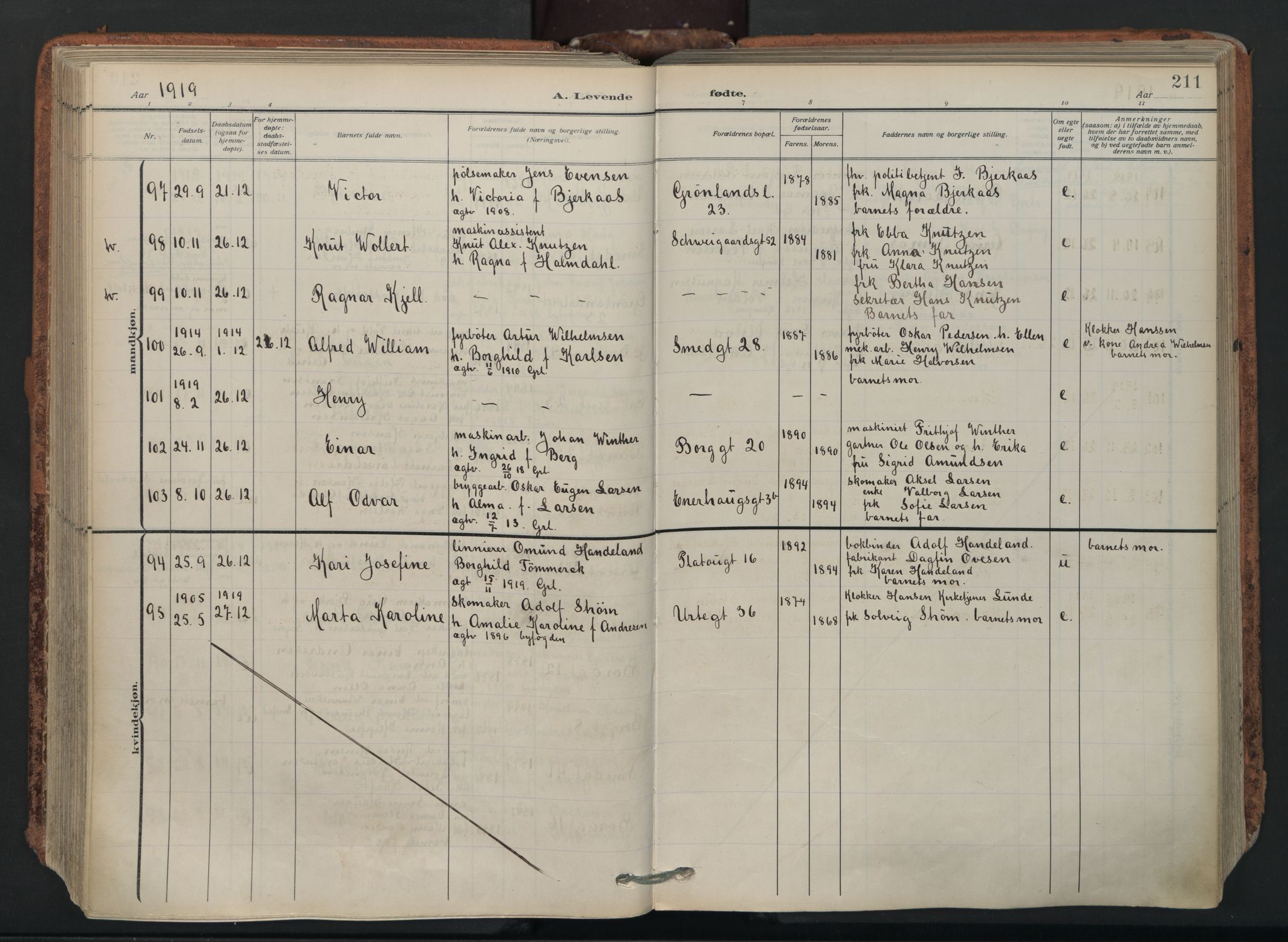 Grønland prestekontor Kirkebøker, AV/SAO-A-10848/F/Fa/L0018: Parish register (official) no. 18, 1911-1945, p. 211