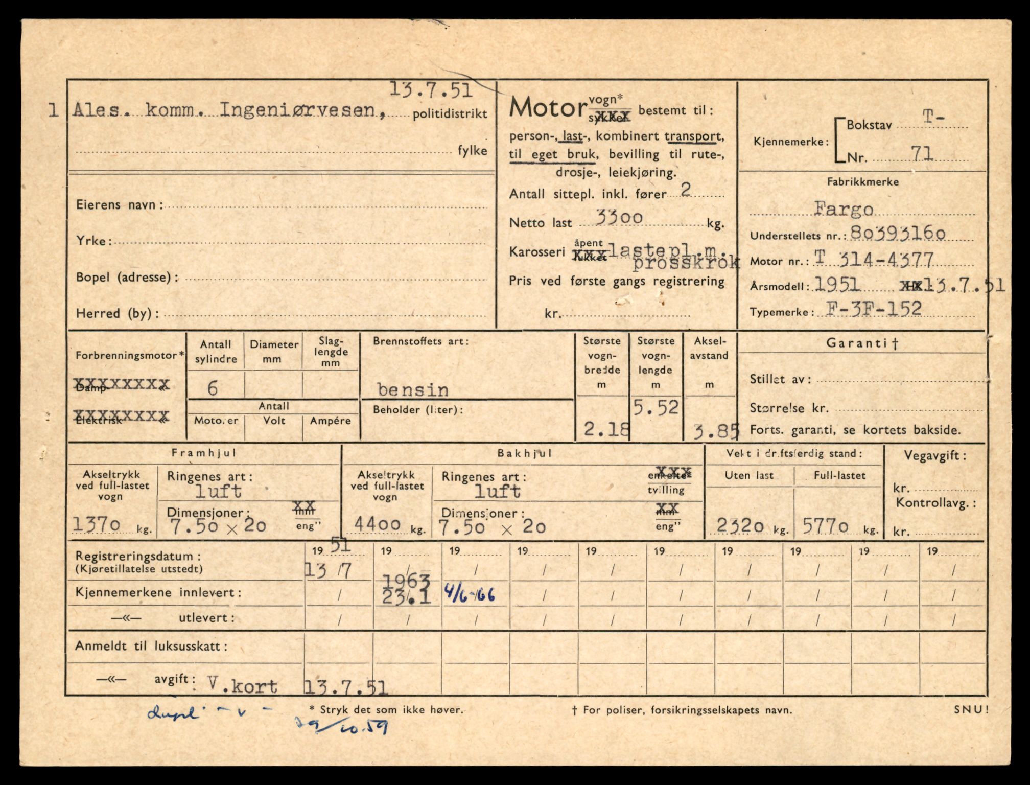 Møre og Romsdal vegkontor - Ålesund trafikkstasjon, AV/SAT-A-4099/F/Fe/L0036: Registreringskort for kjøretøy T 12831 - T 13030, 1927-1998, p. 2107