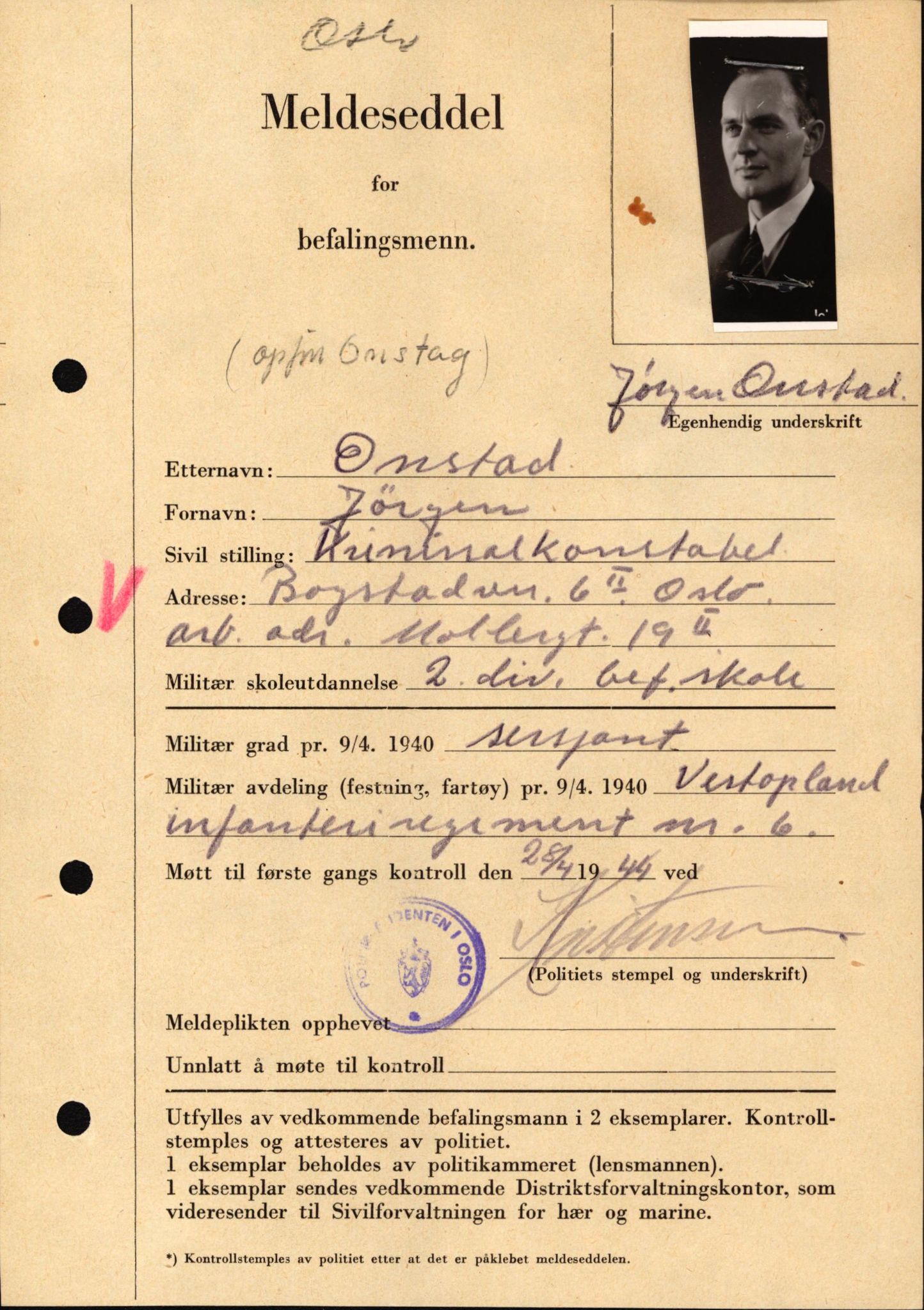 Forsvaret, Forsvarets krigshistoriske avdeling, AV/RA-RAFA-2017/Y/Yf/L0209: II-C-11-2121  -  Okkupasjonstiden.  Meldesedler for befal med foto og oppl. om militær grad 9. apr. 1940., 1944-1945, p. 463