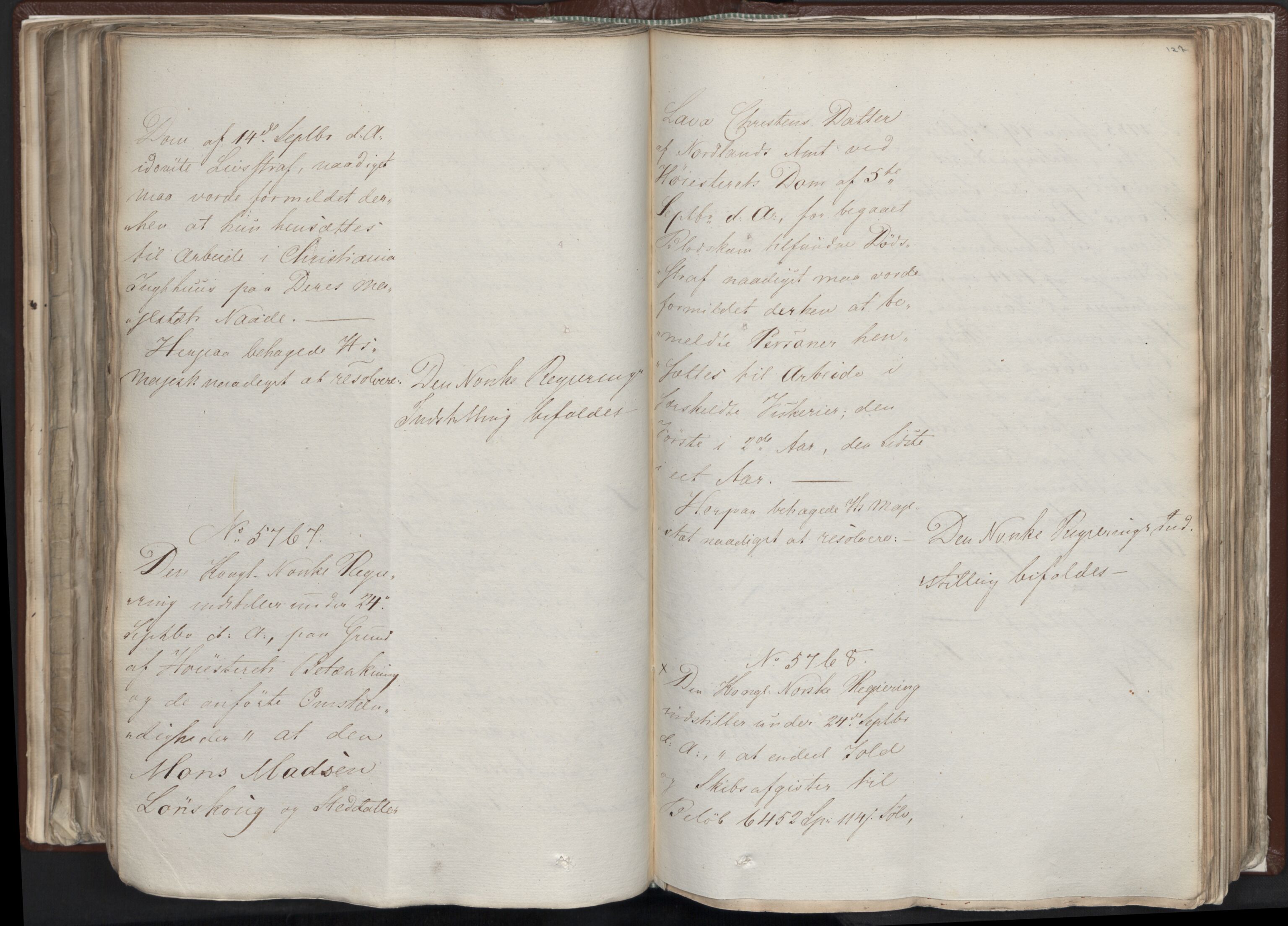 Statsrådssekretariatet, AV/RA-S-1001/A/Ab/L0012: Kgl. res. nr. 5679-6008 II, 1821, p. 126b-127a