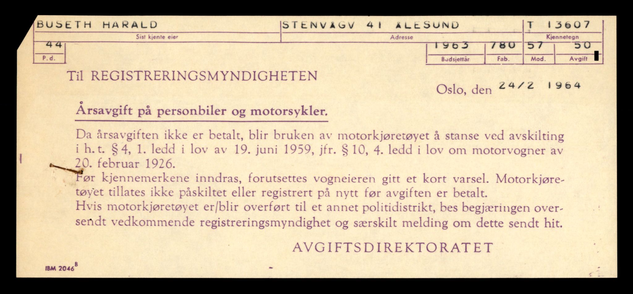 Møre og Romsdal vegkontor - Ålesund trafikkstasjon, AV/SAT-A-4099/F/Fe/L0040: Registreringskort for kjøretøy T 13531 - T 13709, 1927-1998, p. 1352