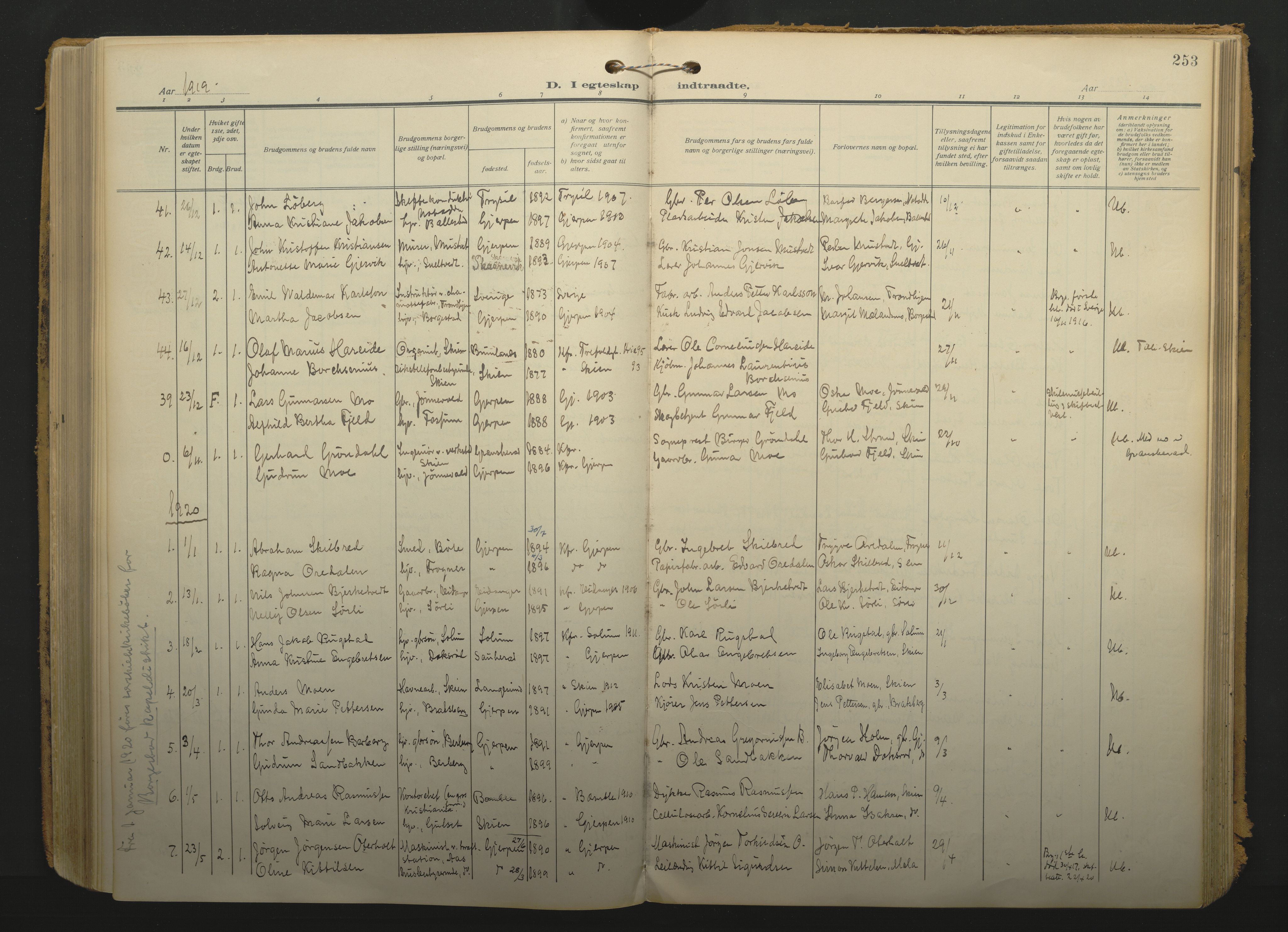 Gjerpen kirkebøker, SAKO/A-265/F/Fa/L0013: Parish register (official) no. I 13, 1914-1924, p. 253