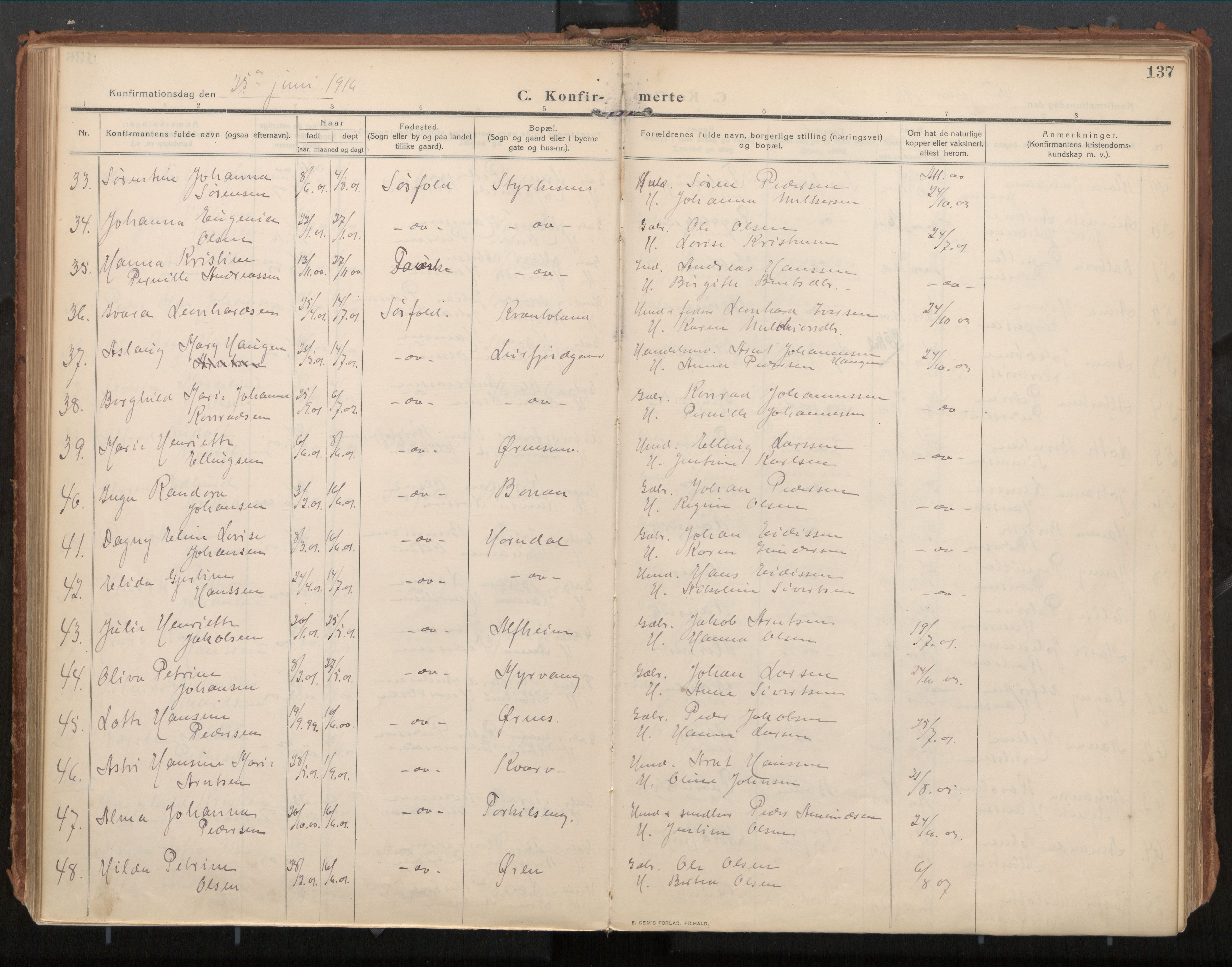 Ministerialprotokoller, klokkerbøker og fødselsregistre - Nordland, AV/SAT-A-1459/854/L0784: Parish register (official) no. 854A07, 1910-1922, p. 137