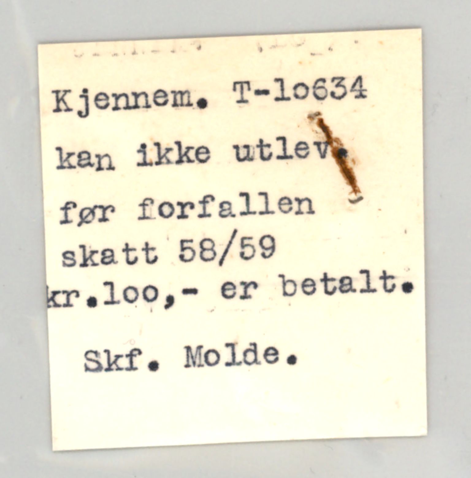 Møre og Romsdal vegkontor - Ålesund trafikkstasjon, AV/SAT-A-4099/F/Fe/L0022: Registreringskort for kjøretøy T 10584 - T 10694, 1927-1998, p. 1533