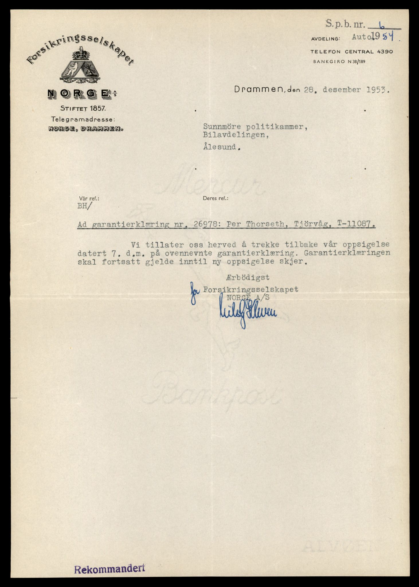 Møre og Romsdal vegkontor - Ålesund trafikkstasjon, AV/SAT-A-4099/F/Fe/L0026: Registreringskort for kjøretøy T 11046 - T 11160, 1927-1998, p. 1207