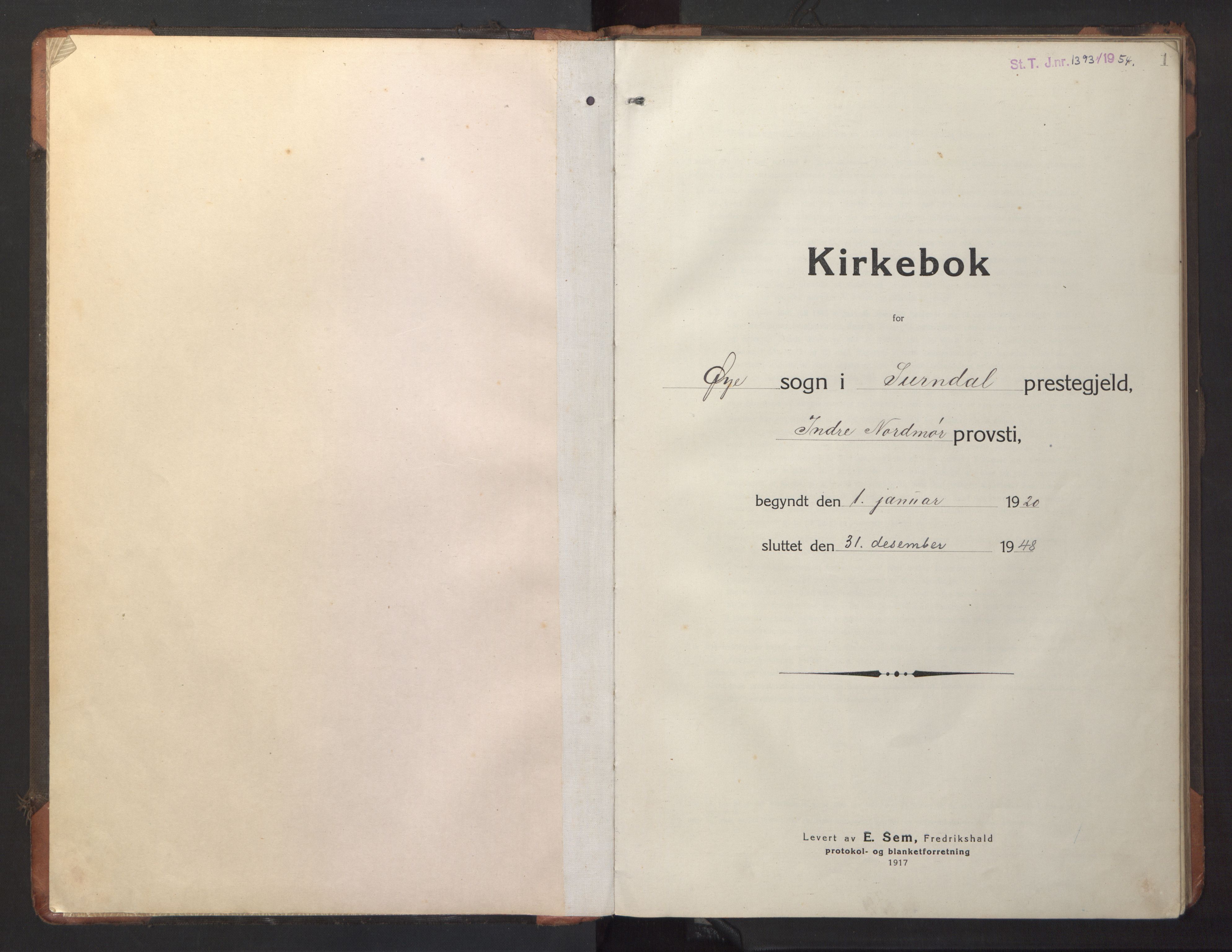 Ministerialprotokoller, klokkerbøker og fødselsregistre - Møre og Romsdal, AV/SAT-A-1454/595/L1054: Parish register (copy) no. 595C06, 1920-1948, p. 1