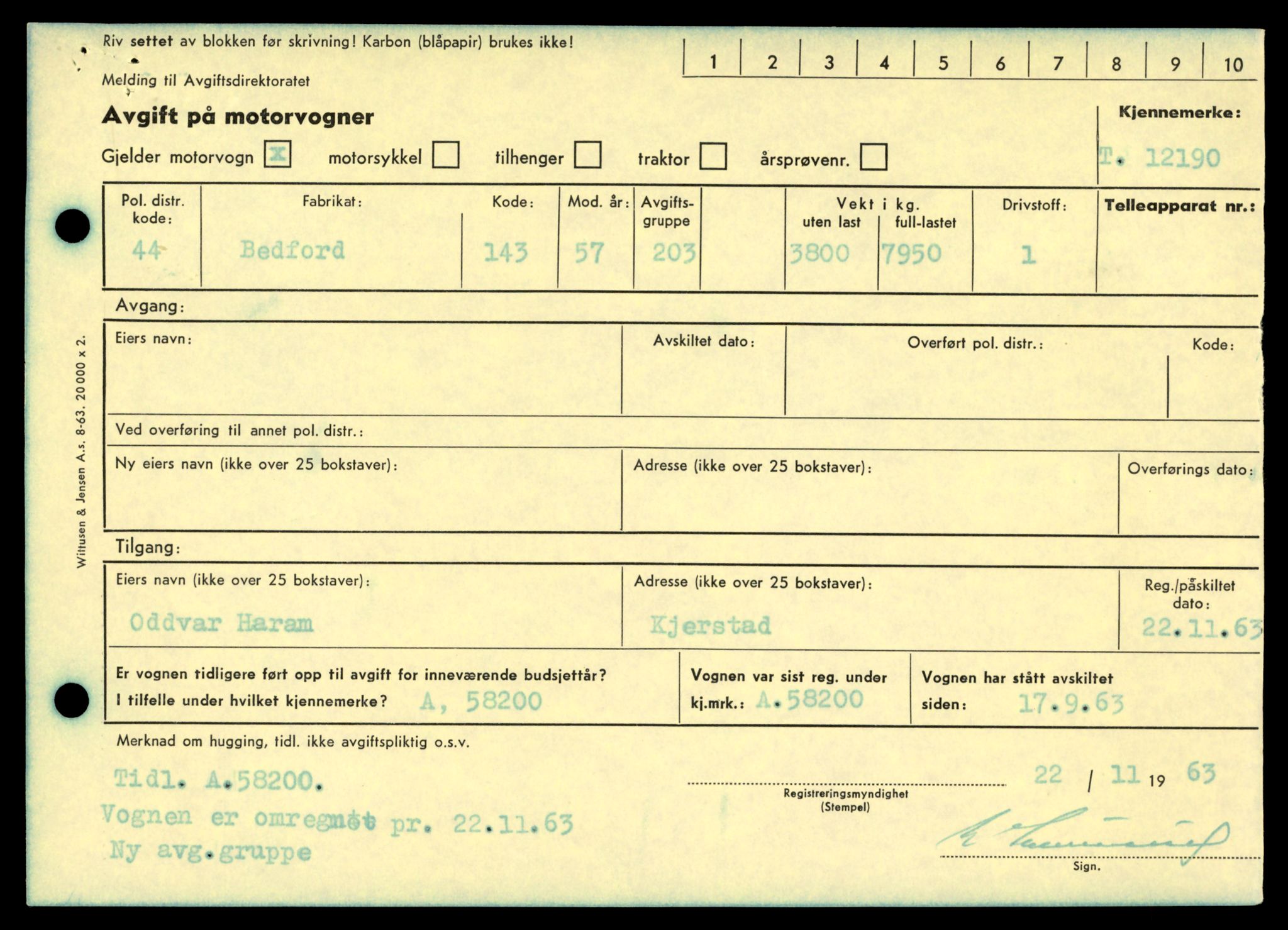 Møre og Romsdal vegkontor - Ålesund trafikkstasjon, AV/SAT-A-4099/F/Fe/L0033: Registreringskort for kjøretøy T 12151 - T 12474, 1927-1998, p. 1047