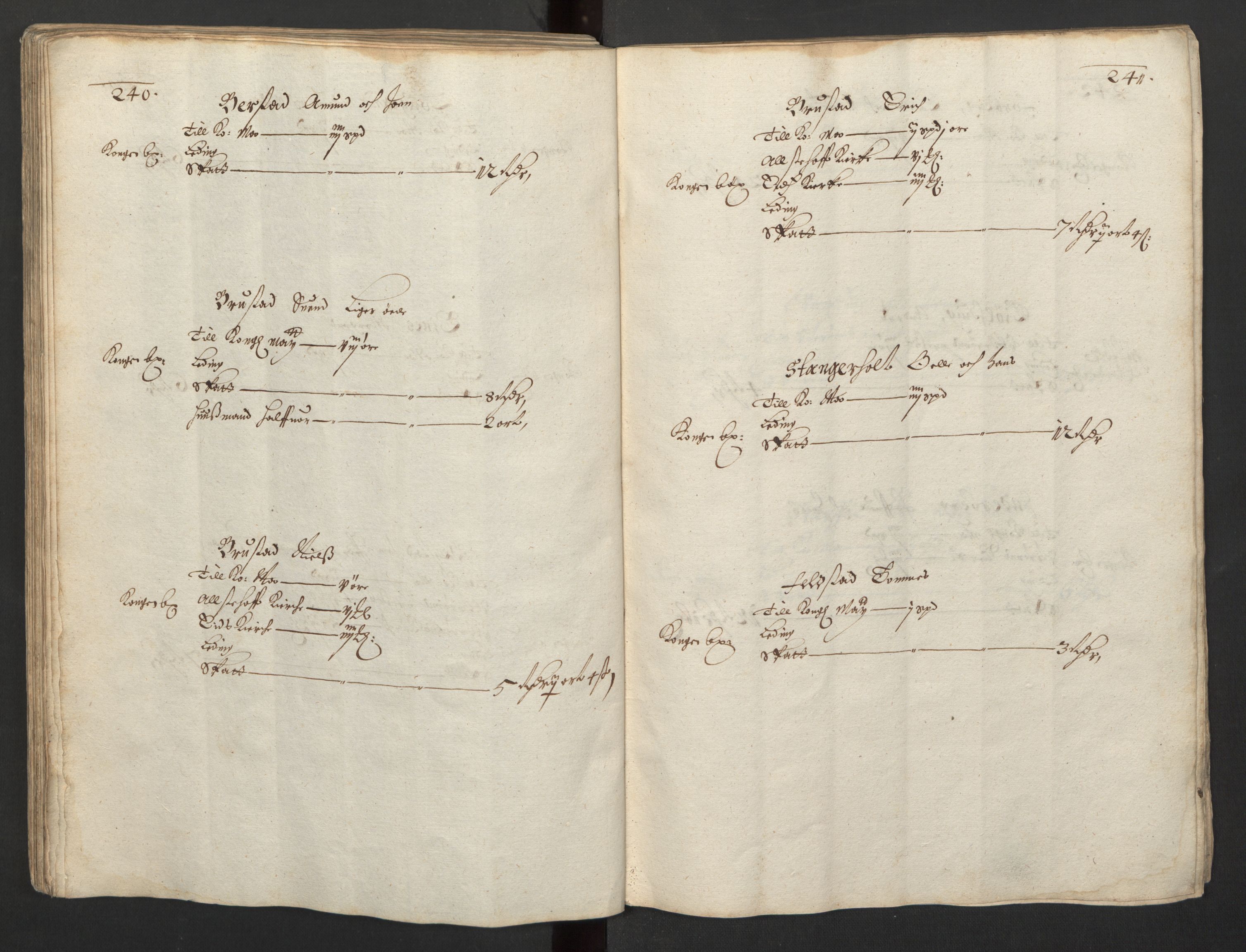 Rentekammeret inntil 1814, Realistisk ordnet avdeling, AV/RA-EA-4070/L/L0029/0001: Trondheim lagdømme: / Alminnelig jordebok og skattemanntall - Inderøy, 1661, p. 240-241