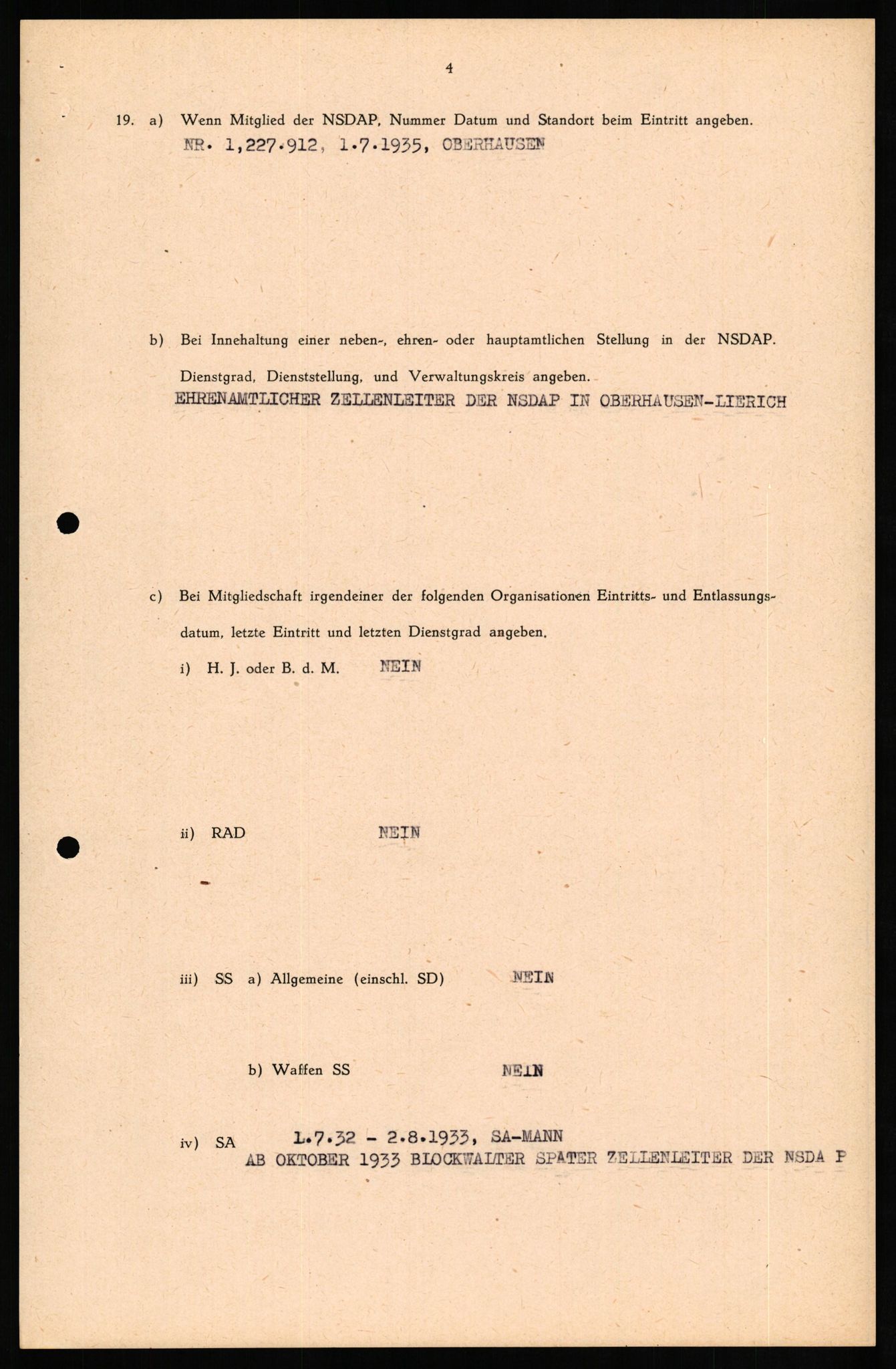 Forsvaret, Forsvarets overkommando II, AV/RA-RAFA-3915/D/Db/L0017: CI Questionaires. Tyske okkupasjonsstyrker i Norge. Tyskere., 1945-1946, p. 385