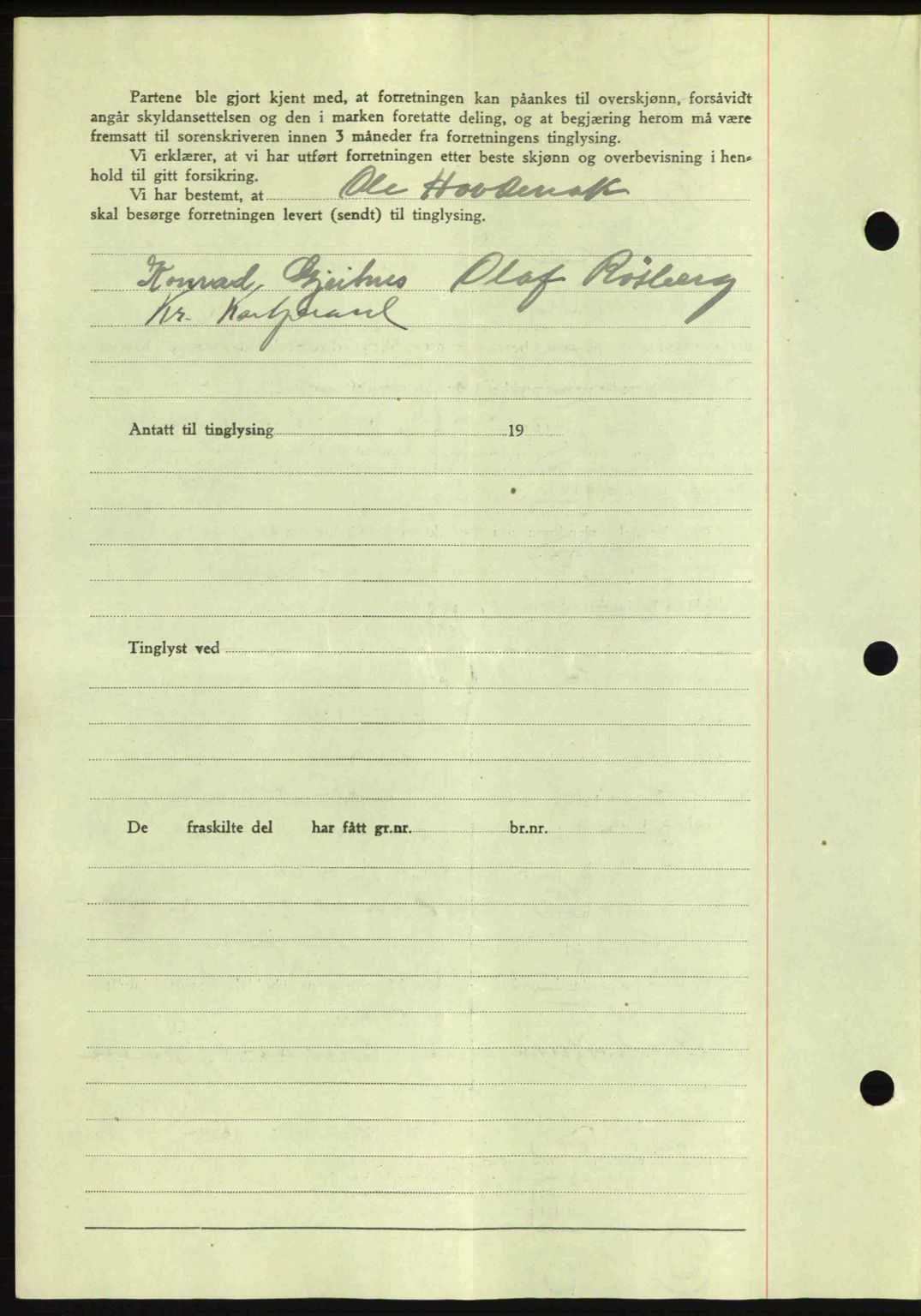 Romsdal sorenskriveri, AV/SAT-A-4149/1/2/2C: Mortgage book no. A17, 1944-1945, Diary no: : 588/1945