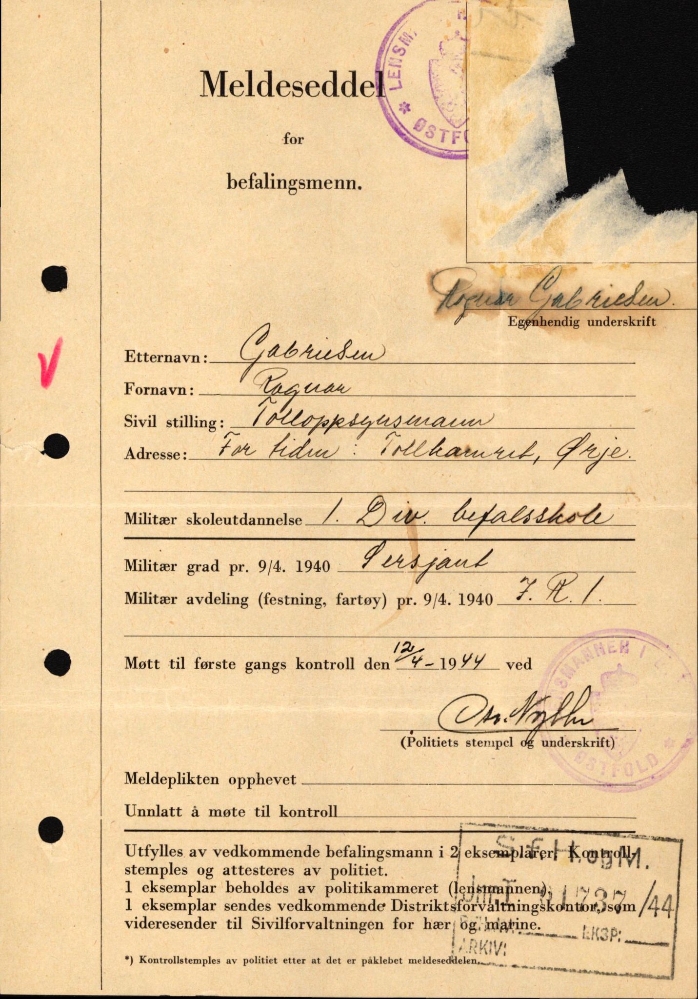 Forsvaret, Forsvarets krigshistoriske avdeling, AV/RA-RAFA-2017/Y/Yf/L0208: II-C-11-2121  -  Okkupasjonstiden.  Meldesedler for befal med foto og oppl. om militær grad 9. apr. 1940., 1940-1945, p. 712
