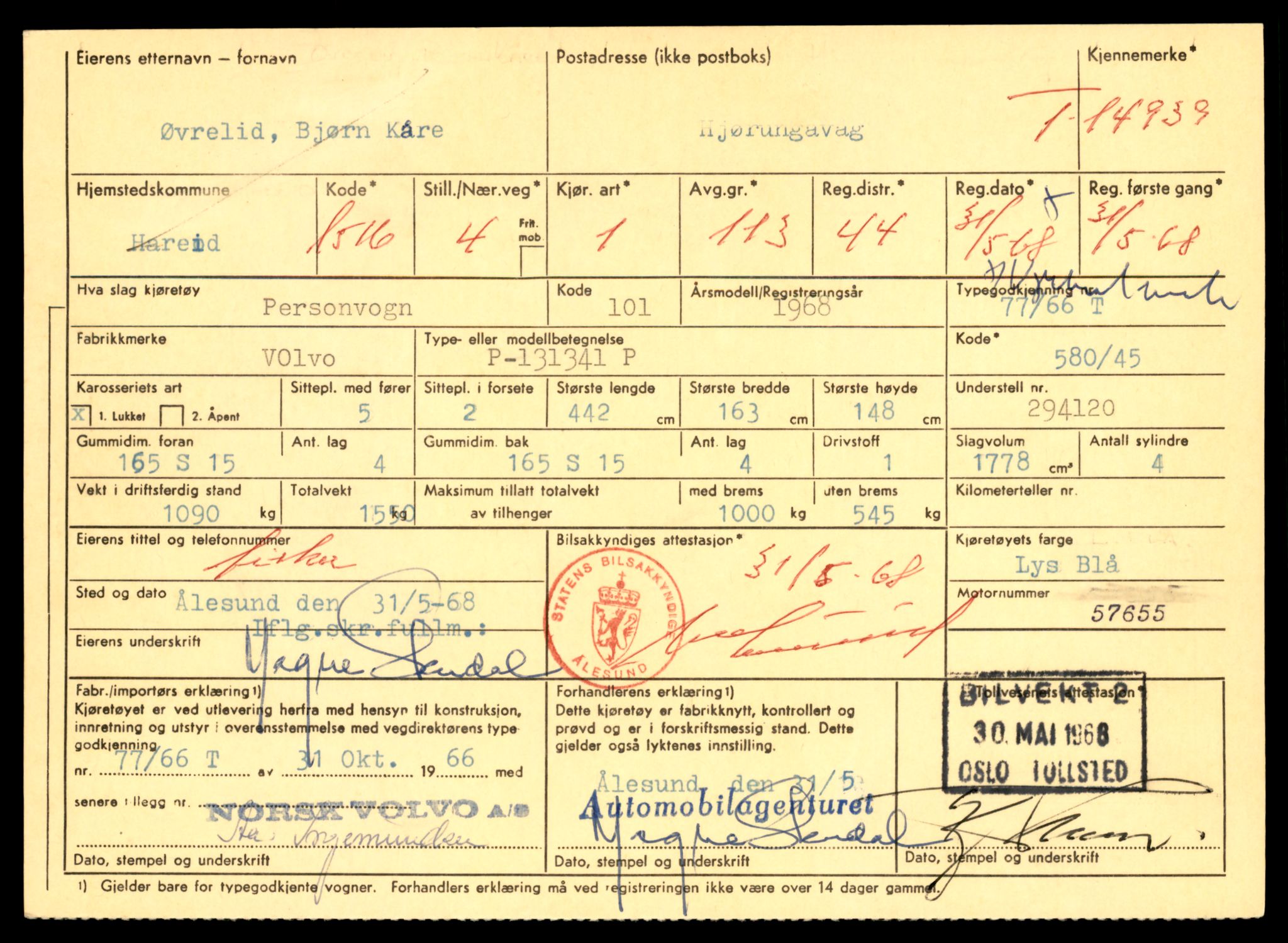 Møre og Romsdal vegkontor - Ålesund trafikkstasjon, AV/SAT-A-4099/F/Fe/L0049: Registreringskort for kjøretøy T 14864 - T 18613, 1927-1998, p. 1739
