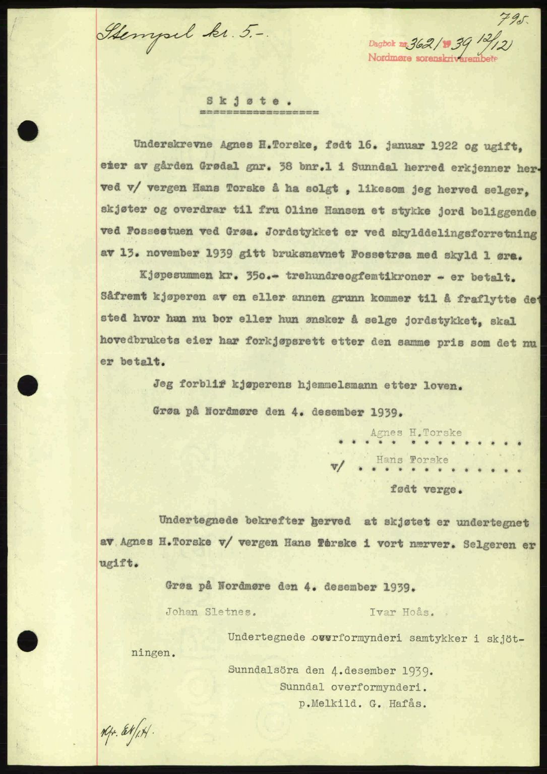 Nordmøre sorenskriveri, AV/SAT-A-4132/1/2/2Ca: Mortgage book no. A87, 1939-1940, Diary no: : 3621/1939