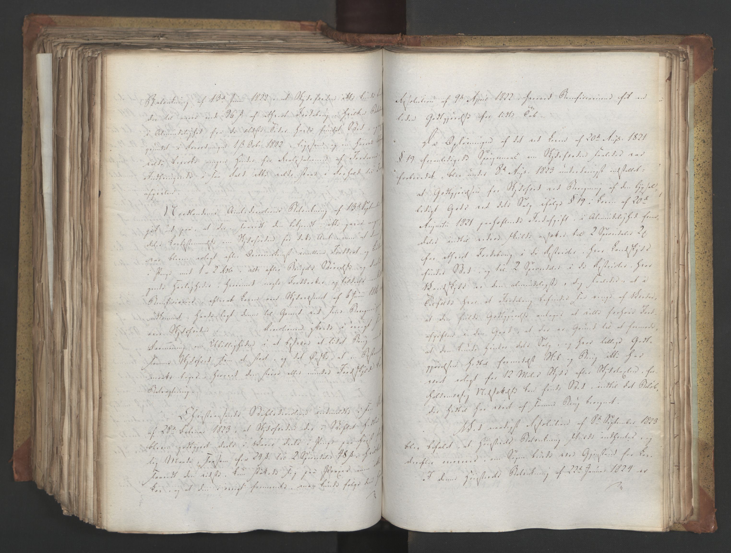 Statsrådsavdelingen i Stockholm, AV/RA-S-1003/D/Da/L0055: Regjeringsinnstillinger nr. 231-435, 1828, p. 560