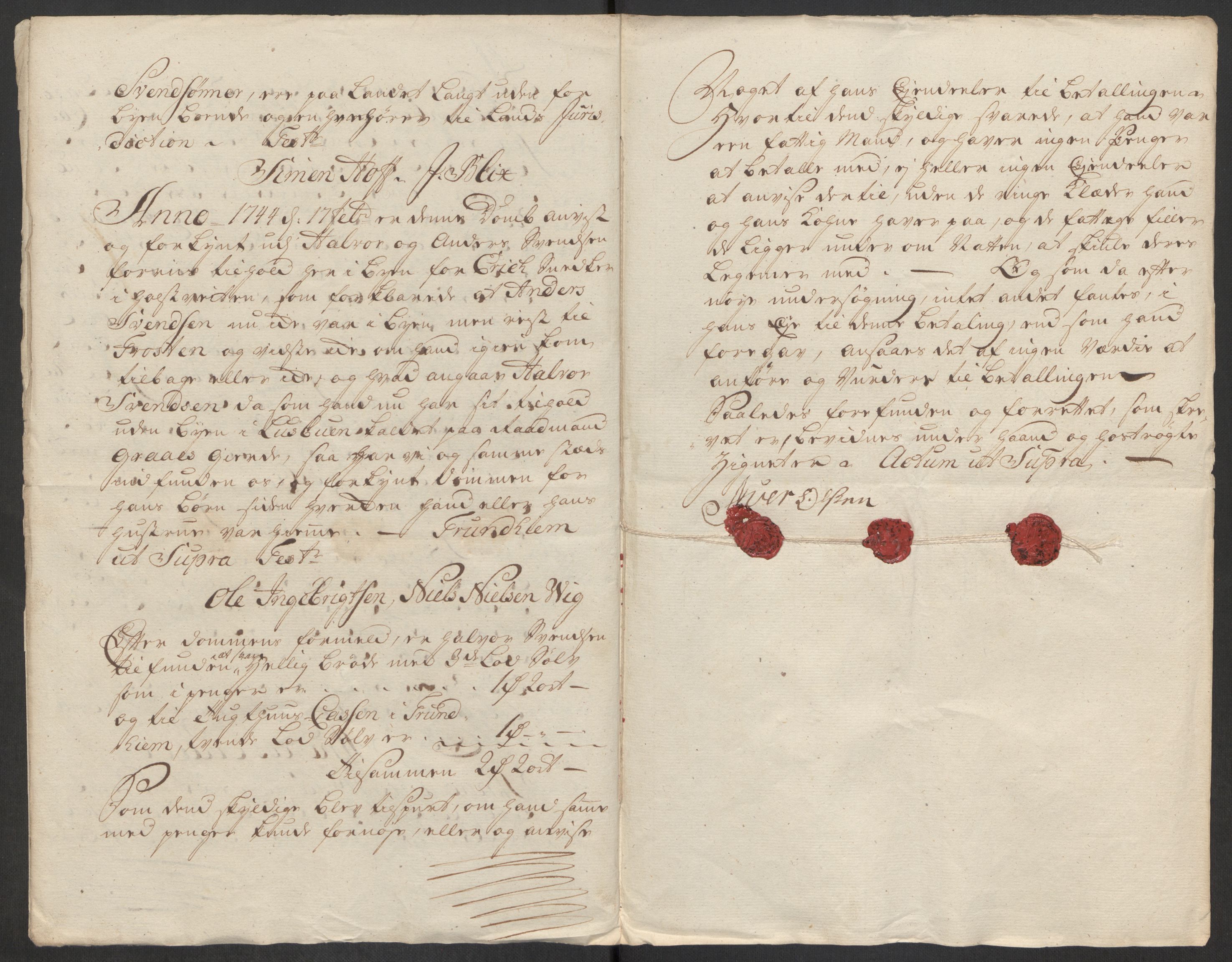 Rentekammeret inntil 1814, Reviderte regnskaper, Byregnskaper, AV/RA-EA-4066/R/Rs/L0541: [S22] Sikt og sakefall, 1743-1746, p. 111