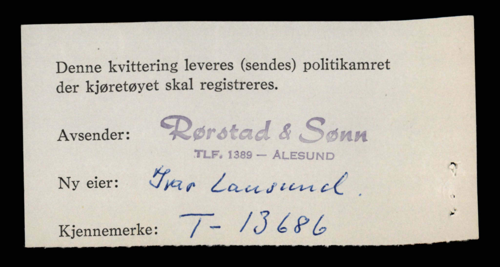 Møre og Romsdal vegkontor - Ålesund trafikkstasjon, AV/SAT-A-4099/F/Fe/L0040: Registreringskort for kjøretøy T 13531 - T 13709, 1927-1998, p. 2680