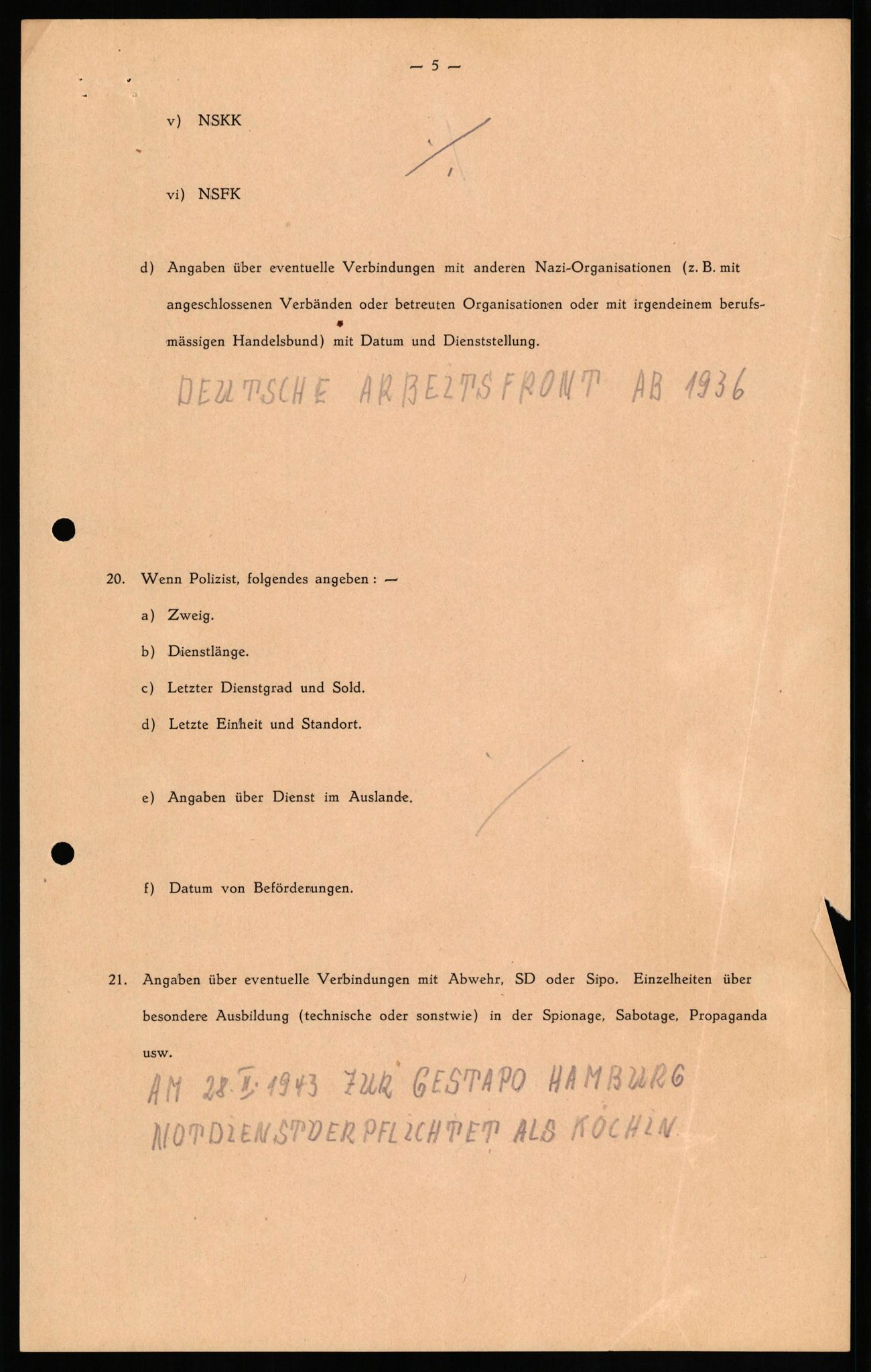 Forsvaret, Forsvarets overkommando II, RA/RAFA-3915/D/Db/L0022: CI Questionaires. Tyske okkupasjonsstyrker i Norge. Tyskere., 1945-1946, p. 456