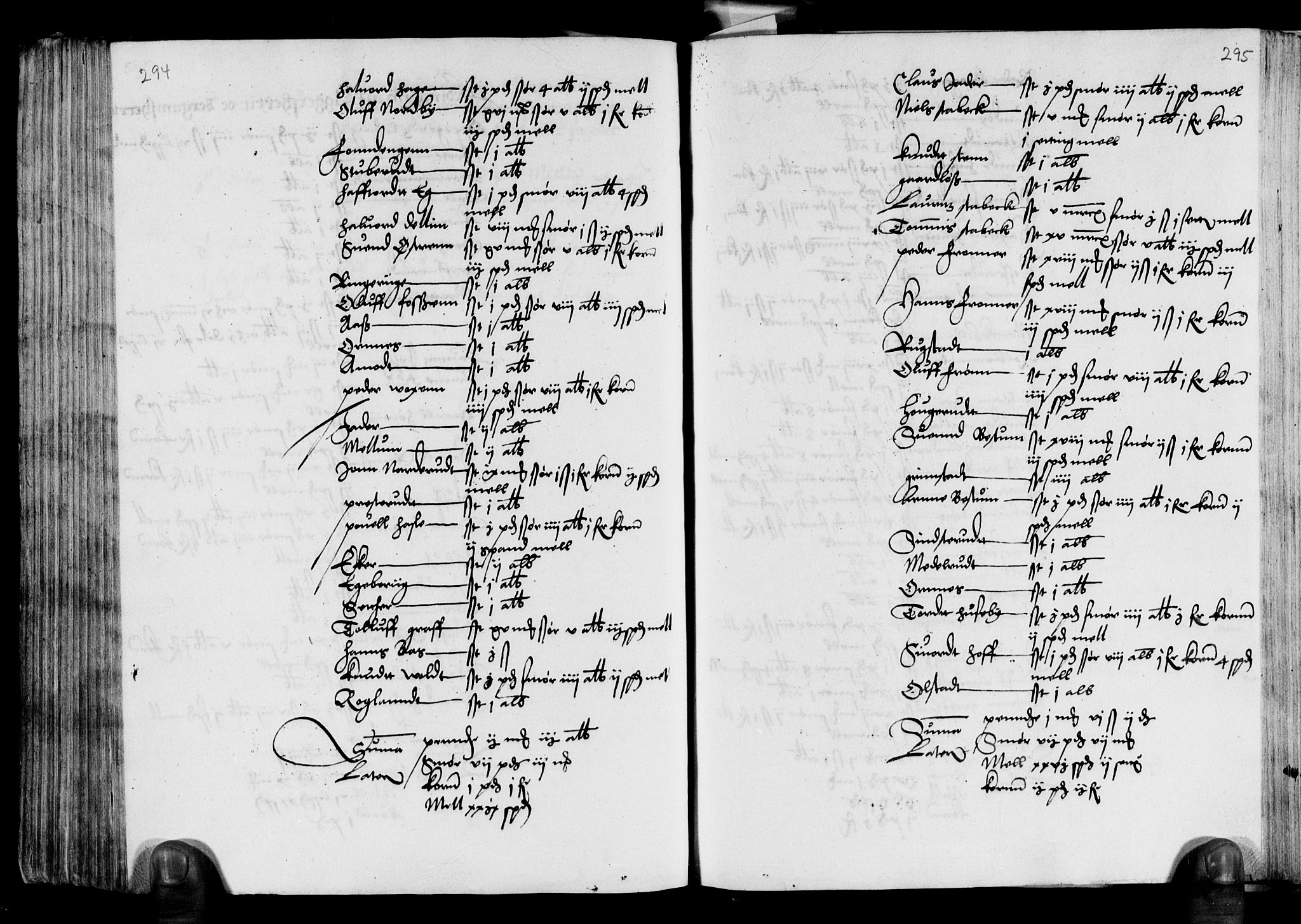 Rentekammeret inntil 1814, Reviderte regnskaper, Lensregnskaper, AV/RA-EA-5023/R/Ra/L0004: Akershus len, 1560-1561;  Bergenhus len, 1516-1517, 1516-1561