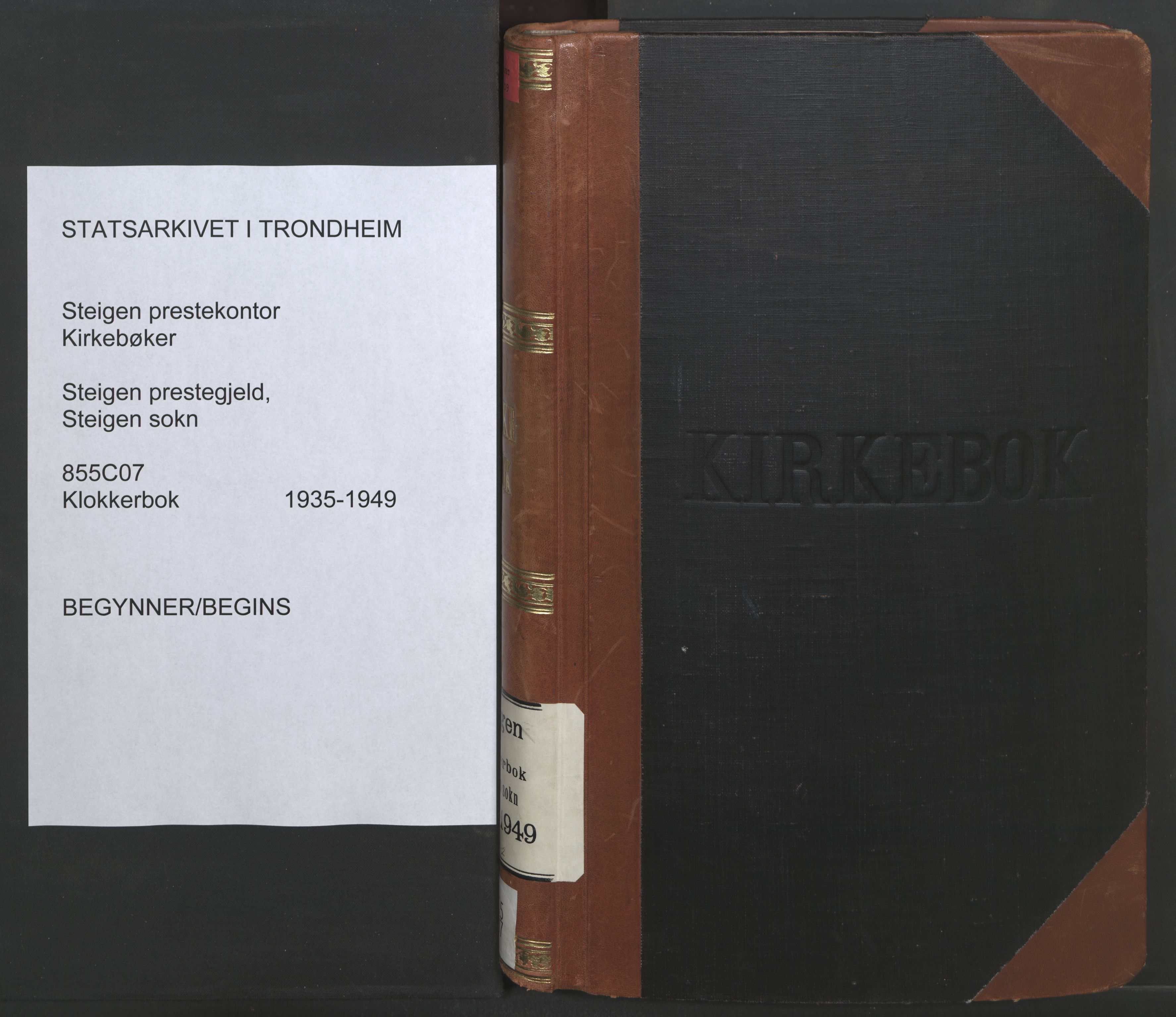 Ministerialprotokoller, klokkerbøker og fødselsregistre - Nordland, SAT/A-1459/855/L0818: Parish register (copy) no. 855C07, 1935-1949