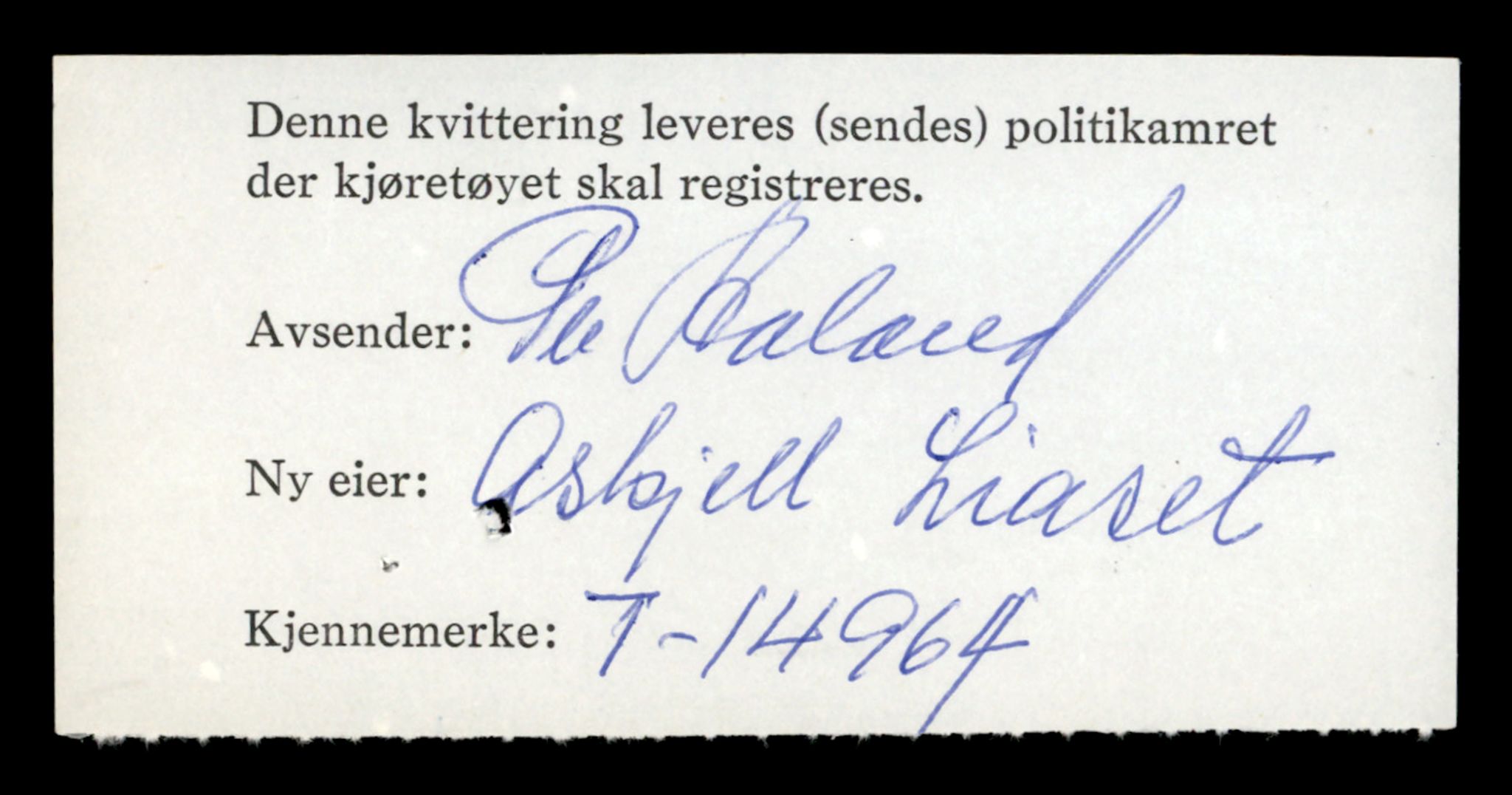Møre og Romsdal vegkontor - Ålesund trafikkstasjon, AV/SAT-A-4099/F/Fe/L0049: Registreringskort for kjøretøy T 14864 - T 18613, 1927-1998, p. 2352