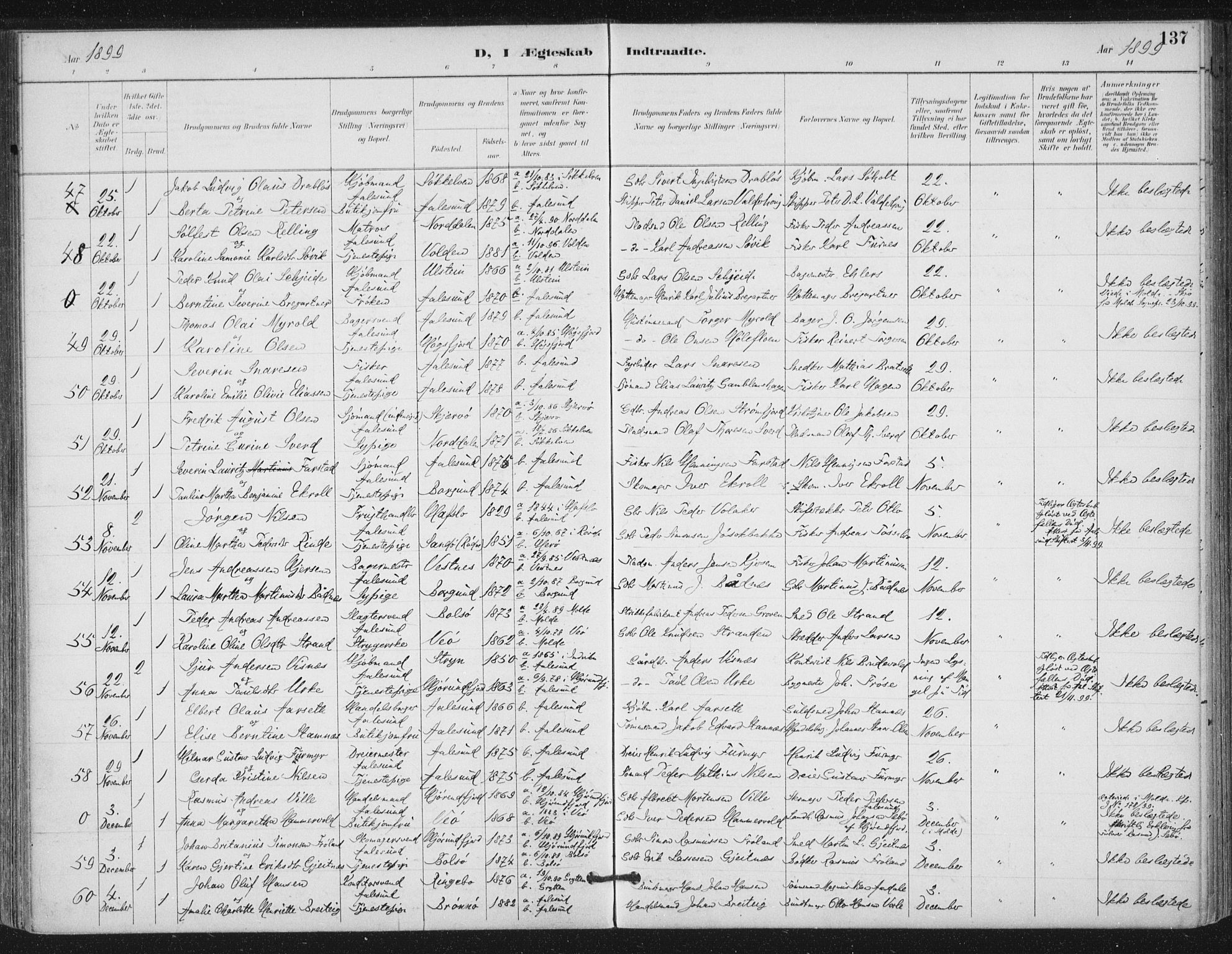 Ministerialprotokoller, klokkerbøker og fødselsregistre - Møre og Romsdal, SAT/A-1454/529/L0457: Parish register (official) no. 529A07, 1894-1903, p. 137