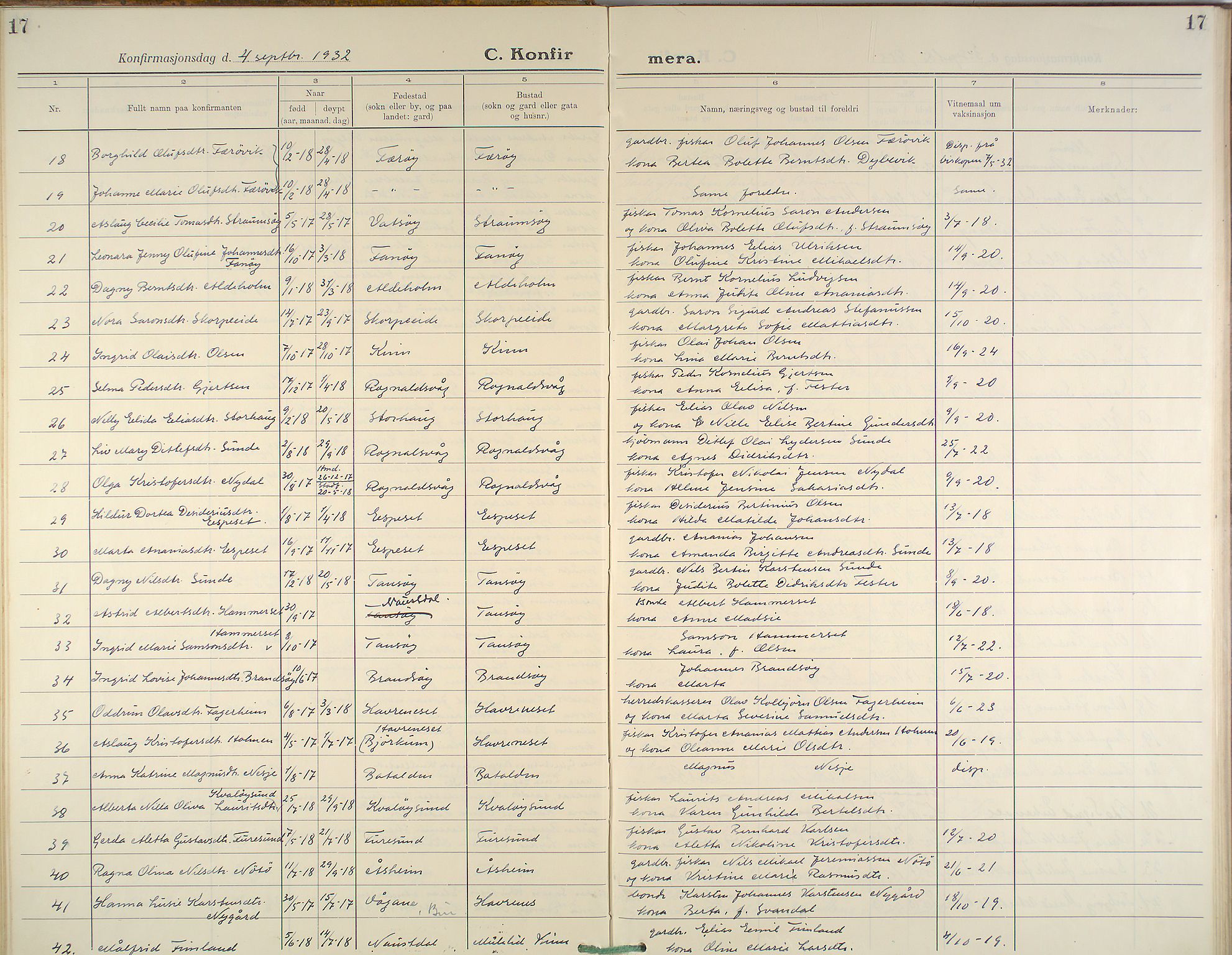 Kinn sokneprestembete, AV/SAB-A-80801/H/Haa/Haab/L0007: Parish register (official) no. B 7, 1926-1964, p. 17