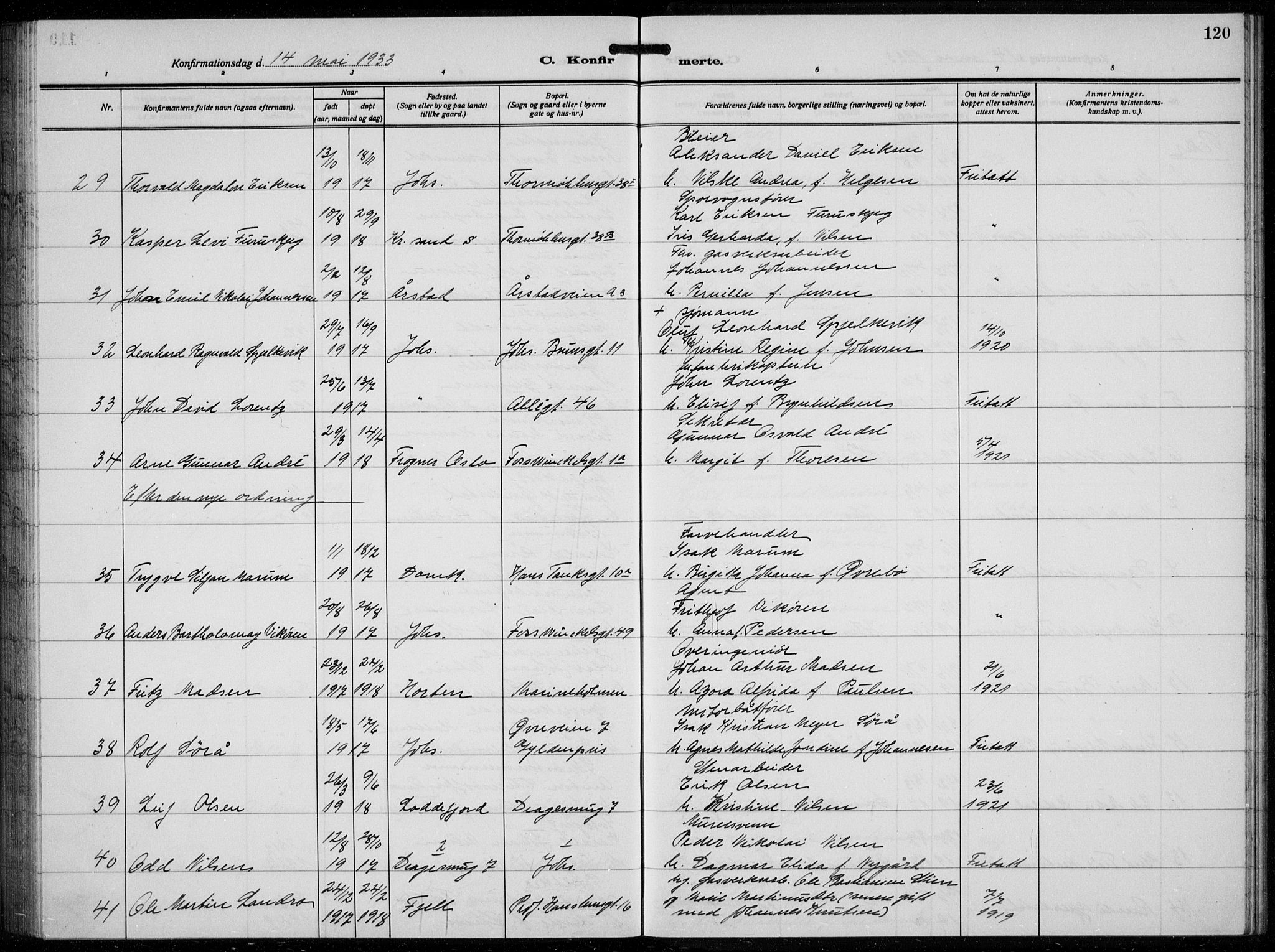 Johanneskirken sokneprestembete, AV/SAB-A-76001/H/Hab: Parish register (copy) no. B  3, 1925-1935, p. 119b-120a