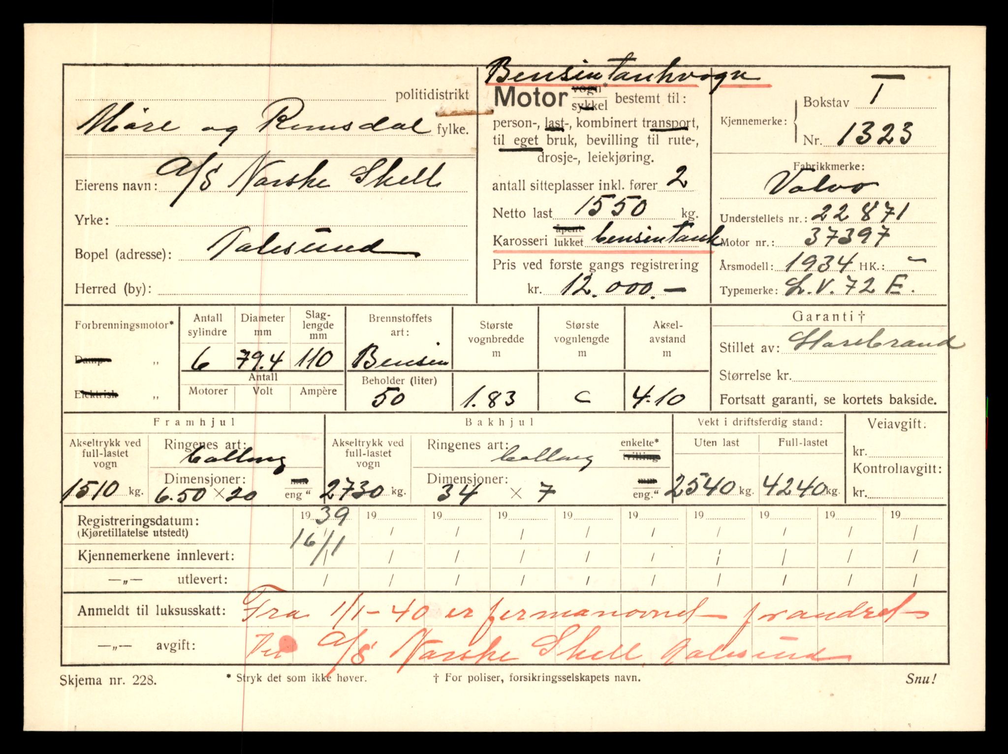 Møre og Romsdal vegkontor - Ålesund trafikkstasjon, SAT/A-4099/F/Fe/L0012: Registreringskort for kjøretøy T 1290 - T 1450, 1927-1998, p. 881