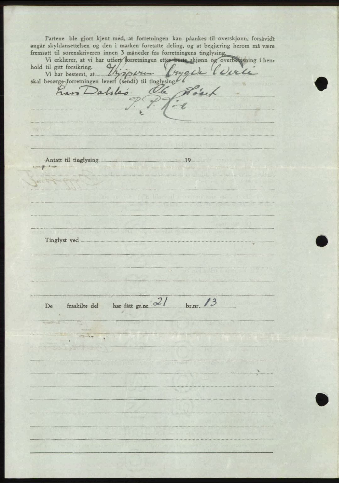 Romsdal sorenskriveri, AV/SAT-A-4149/1/2/2C: Mortgage book no. A21, 1946-1946, Diary no: : 2070/1946