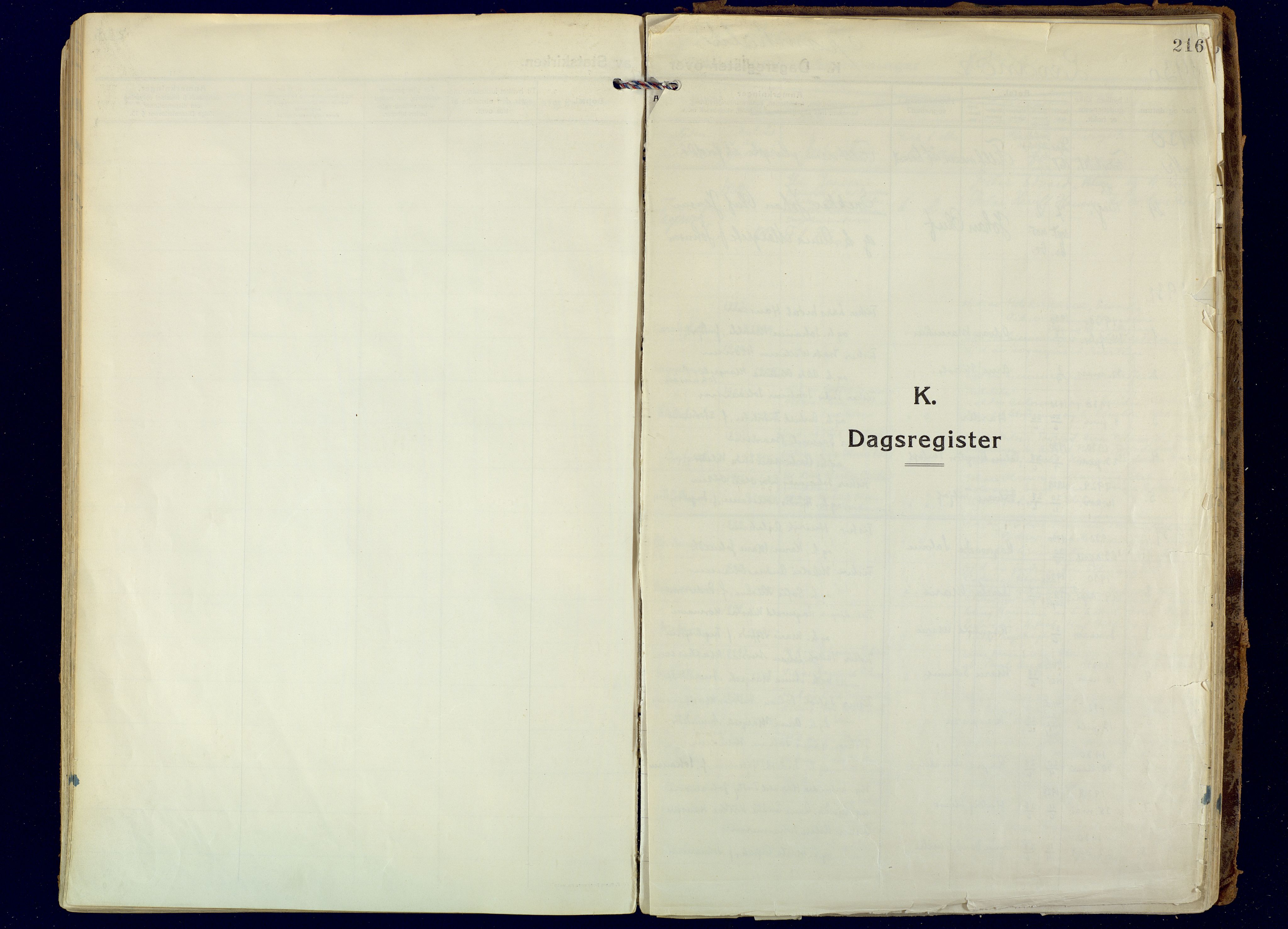 Hammerfest sokneprestkontor, AV/SATØ-S-1347/H/Ha/L0018.kirke: Parish register (official) no. 18, 1918-1933, p. 216