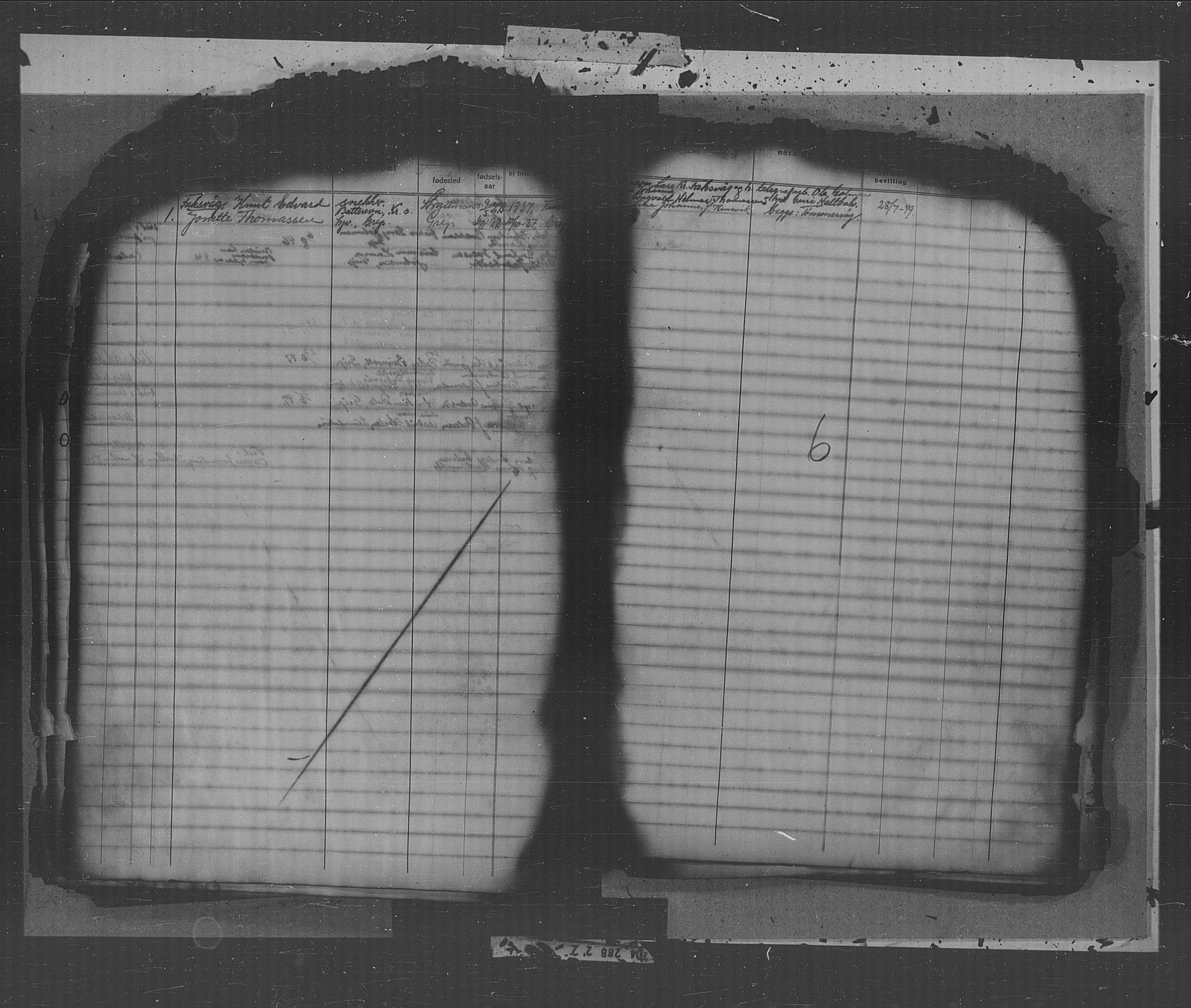 Kristiansund sokneprestkontor, AV/SAT-A-1068/1/I/I1: Parish register (official) no. 37, 1920-1950, p. 6