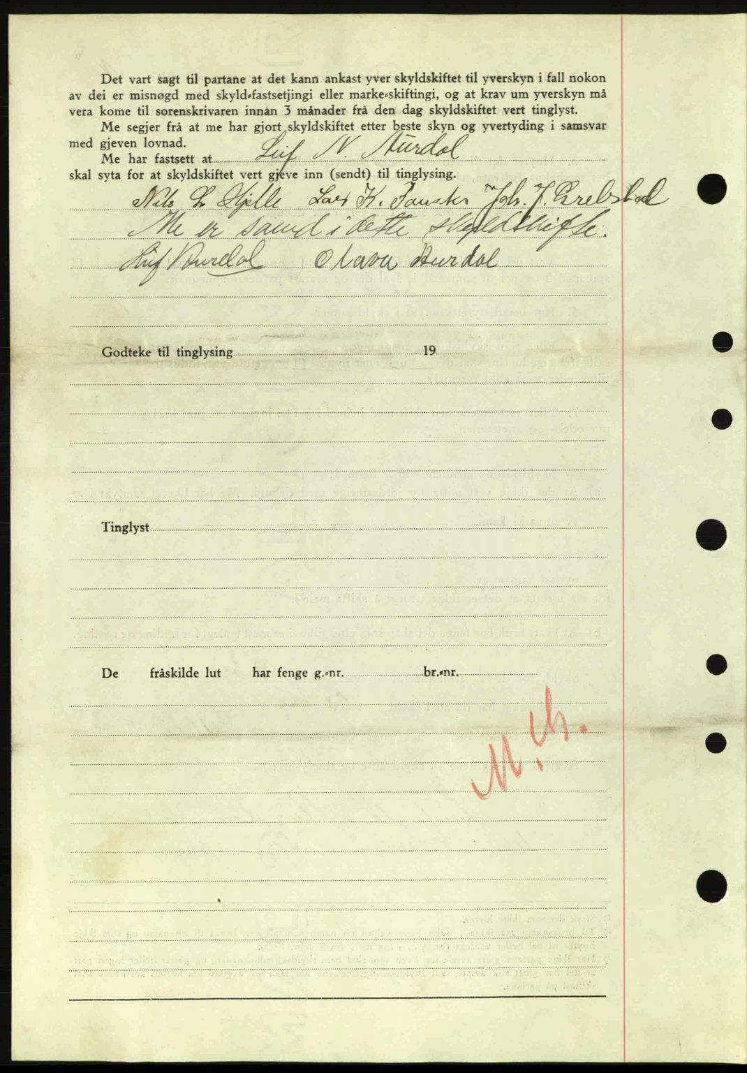 Nordre Sunnmøre sorenskriveri, AV/SAT-A-0006/1/2/2C/2Ca: Mortgage book no. A20a, 1945-1945, Diary no: : 1033/1945