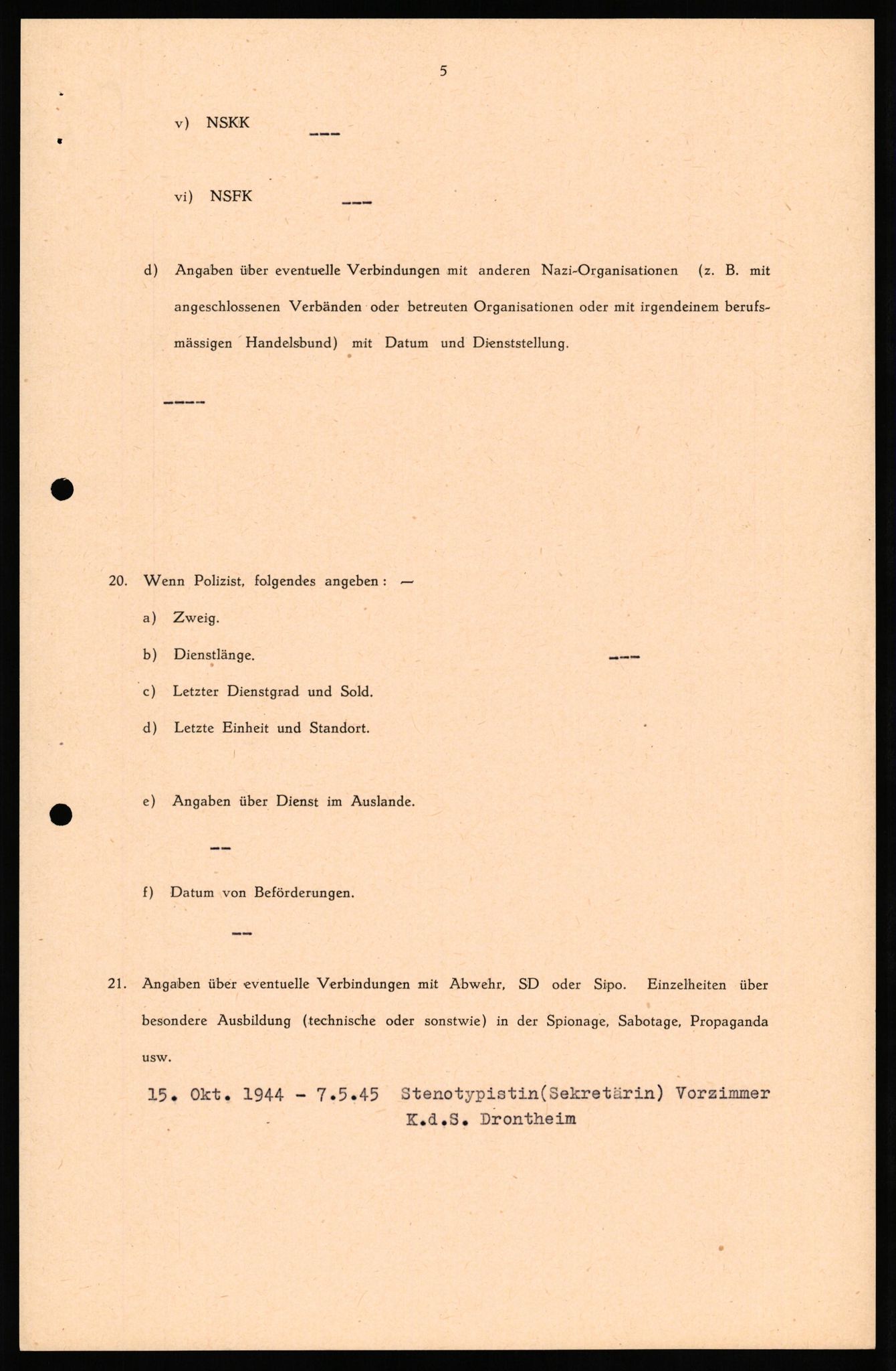 Forsvaret, Forsvarets overkommando II, AV/RA-RAFA-3915/D/Db/L0037: CI Questionaires. Tyske okkupasjonsstyrker i Norge. Tyskere., 1945-1946, p. 85