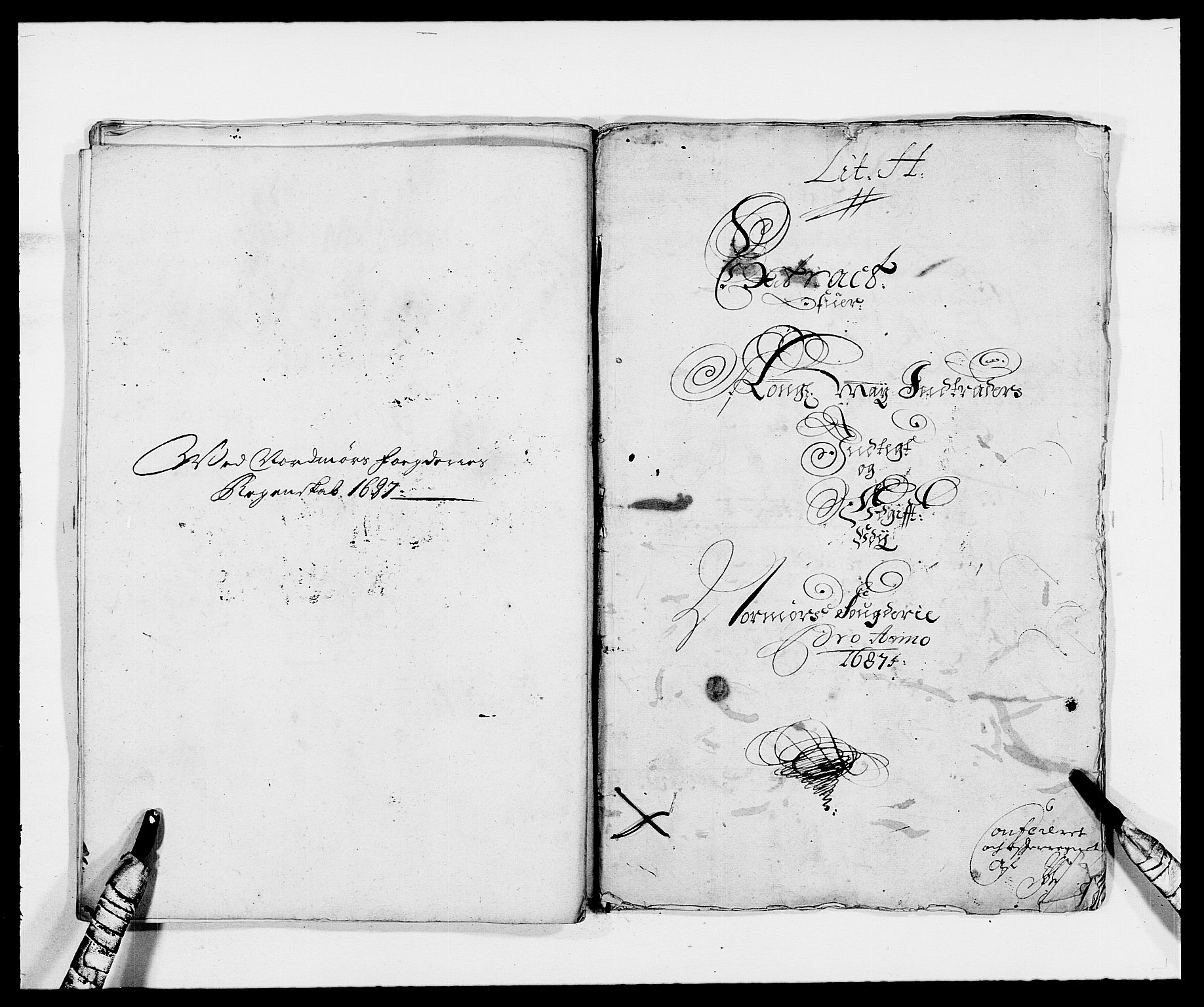 Rentekammeret inntil 1814, Reviderte regnskaper, Fogderegnskap, RA/EA-4092/R56/L3733: Fogderegnskap Nordmøre, 1687-1689, p. 2