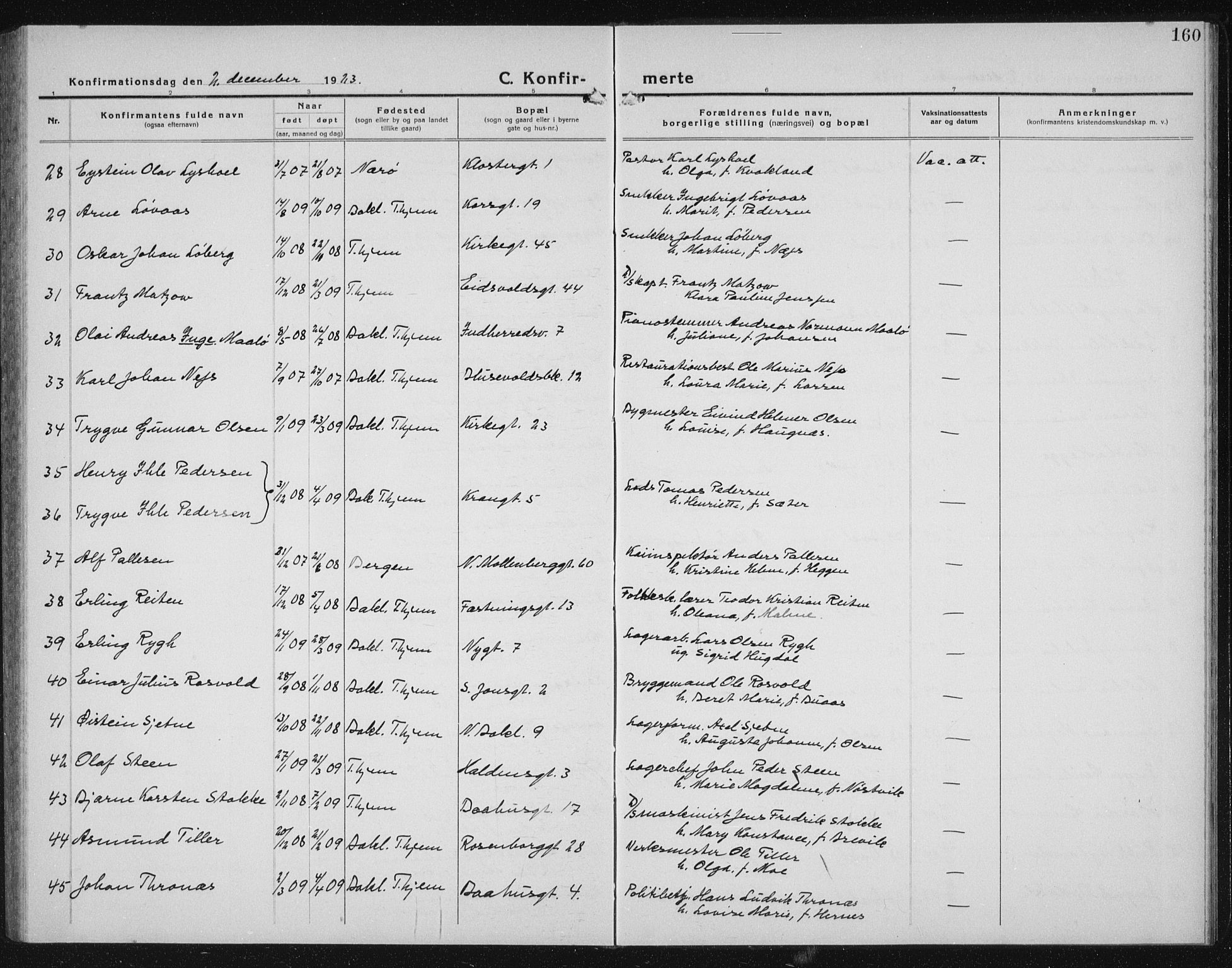 Ministerialprotokoller, klokkerbøker og fødselsregistre - Sør-Trøndelag, AV/SAT-A-1456/604/L0227: Parish register (copy) no. 604C10, 1923-1942, p. 160