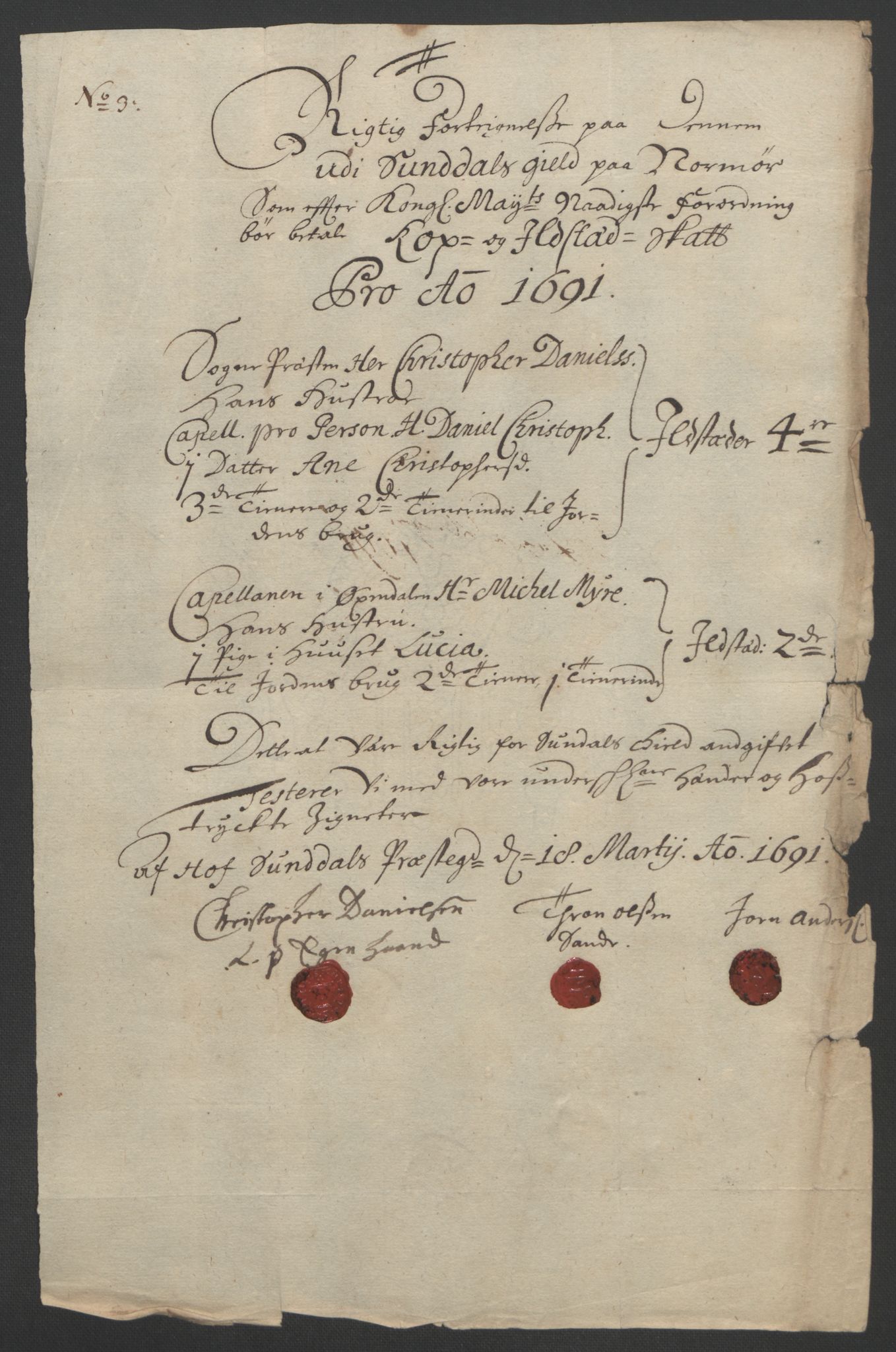 Rentekammeret inntil 1814, Reviderte regnskaper, Fogderegnskap, AV/RA-EA-4092/R56/L3734: Fogderegnskap Nordmøre, 1690-1691, p. 347