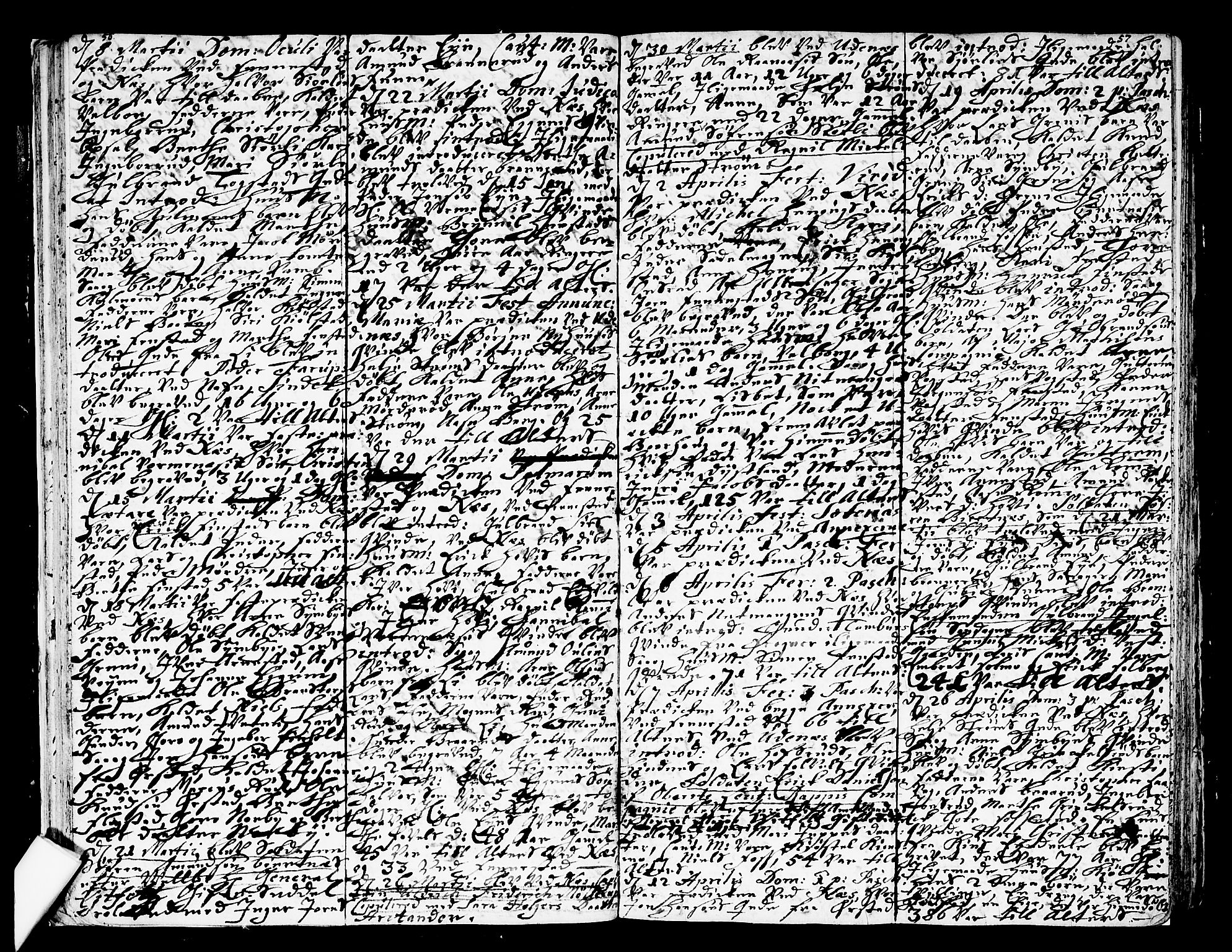 Nes prestekontor Kirkebøker, AV/SAO-A-10410/F/Fa/L0002: Parish register (official) no. I 2, 1717-1734, p. 56-57