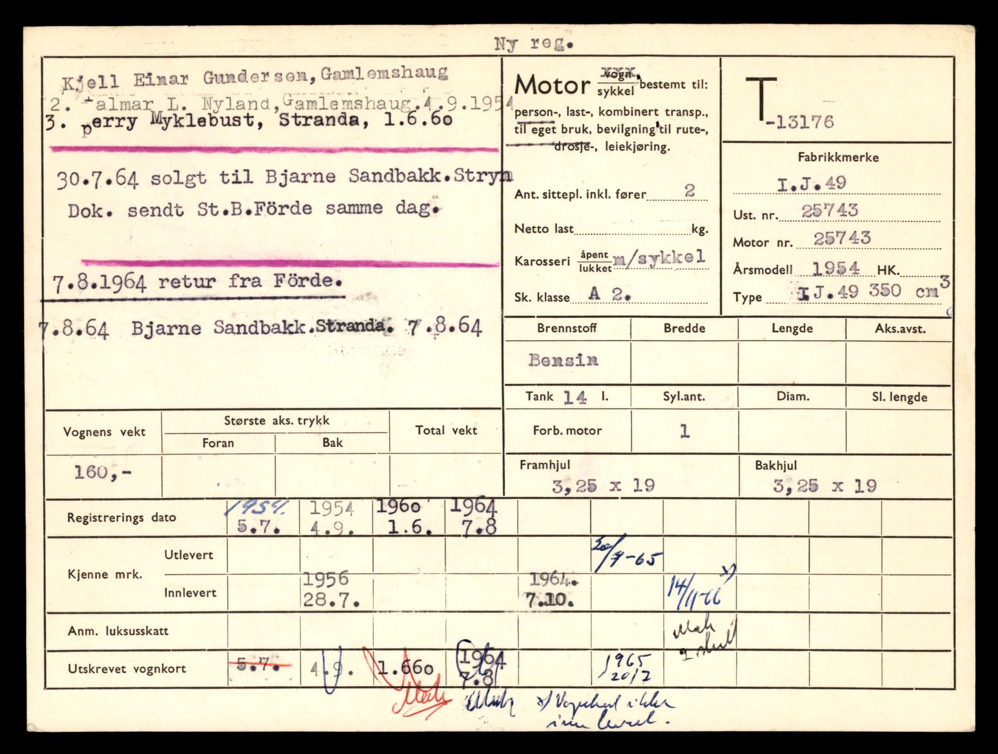 Møre og Romsdal vegkontor - Ålesund trafikkstasjon, AV/SAT-A-4099/F/Fe/L0037: Registreringskort for kjøretøy T 13031 - T 13179, 1927-1998, p. 2804