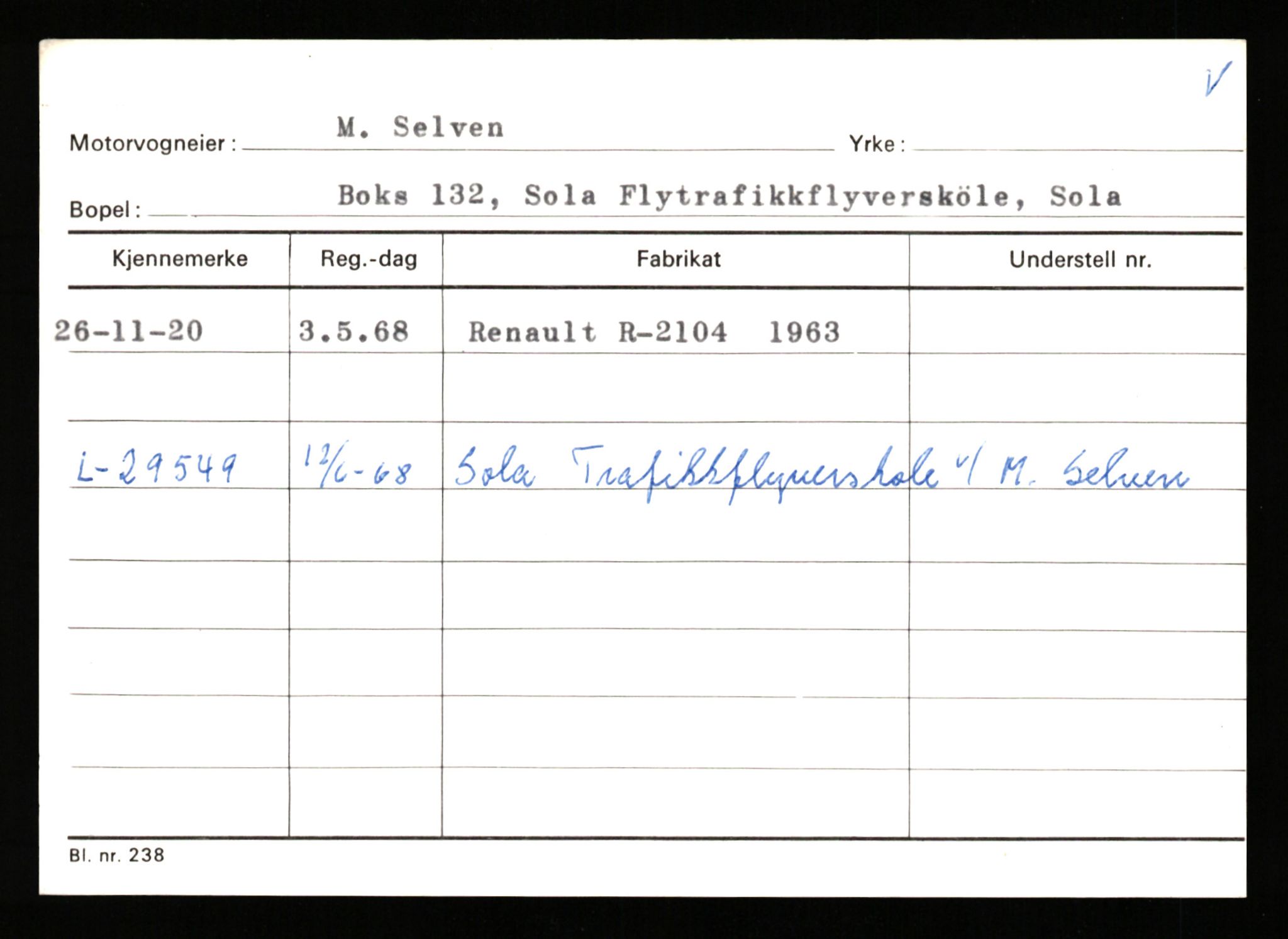 Stavanger trafikkstasjon, AV/SAST-A-101942/0/G/L0011: Registreringsnummer: 240000 - 363477, 1930-1971, p. 711