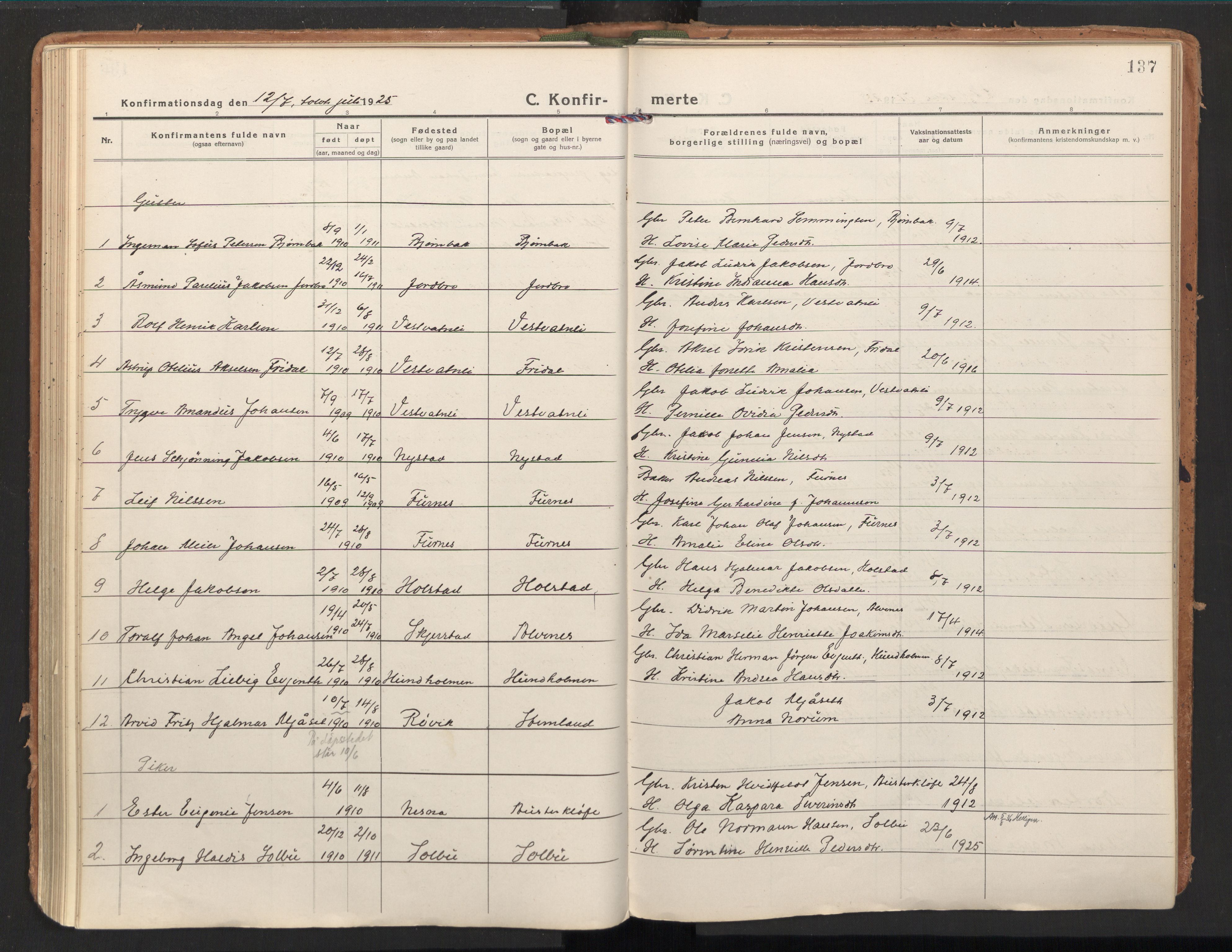 Ministerialprotokoller, klokkerbøker og fødselsregistre - Nordland, AV/SAT-A-1459/851/L0725: Parish register (official) no. 851A02, 1922-1944, p. 137