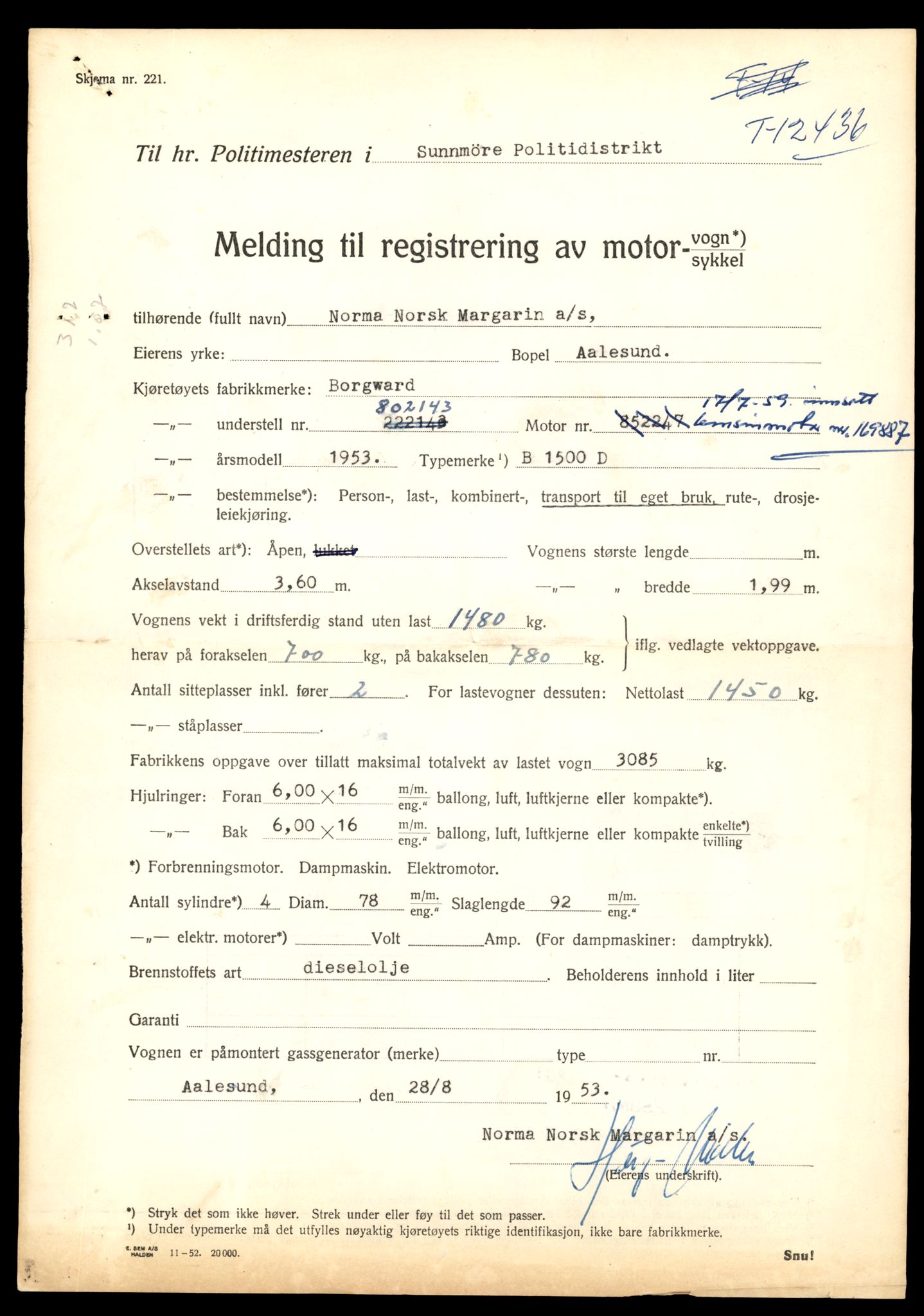 Møre og Romsdal vegkontor - Ålesund trafikkstasjon, AV/SAT-A-4099/F/Fe/L0033: Registreringskort for kjøretøy T 12151 - T 12474, 1927-1998, p. 3279