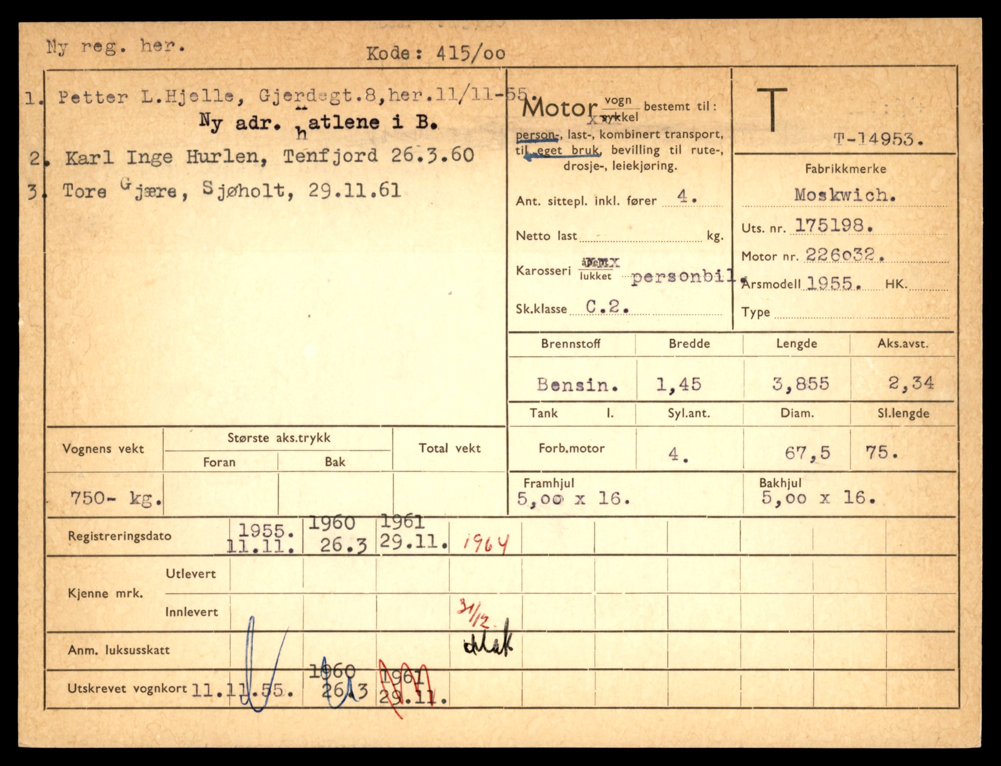 Møre og Romsdal vegkontor - Ålesund trafikkstasjon, AV/SAT-A-4099/F/Fe/L0049: Registreringskort for kjøretøy T 14864 - T 18613, 1927-1998, p. 2043