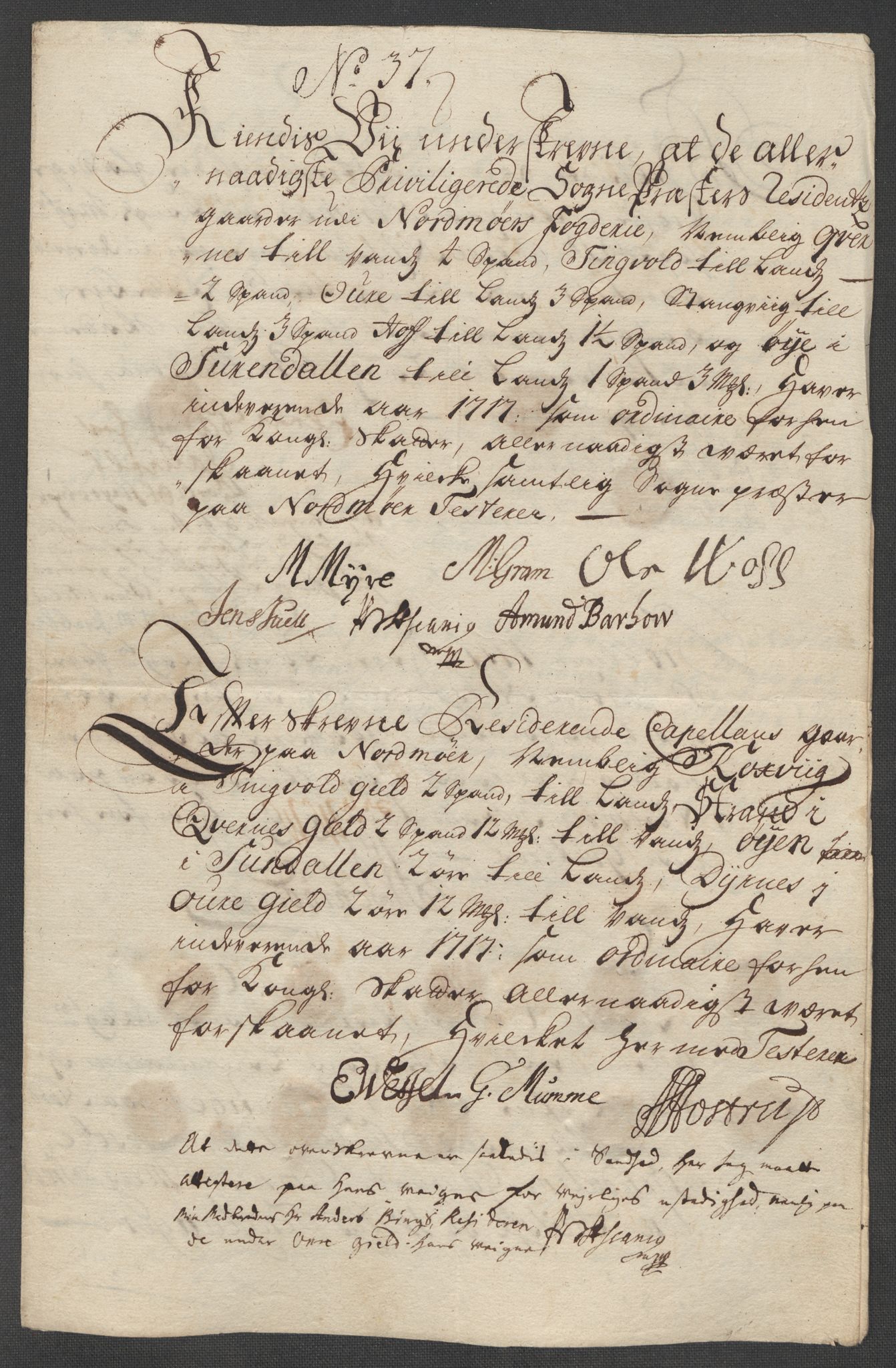 Rentekammeret inntil 1814, Reviderte regnskaper, Fogderegnskap, AV/RA-EA-4092/R56/L3750: Fogderegnskap Nordmøre, 1717, p. 227