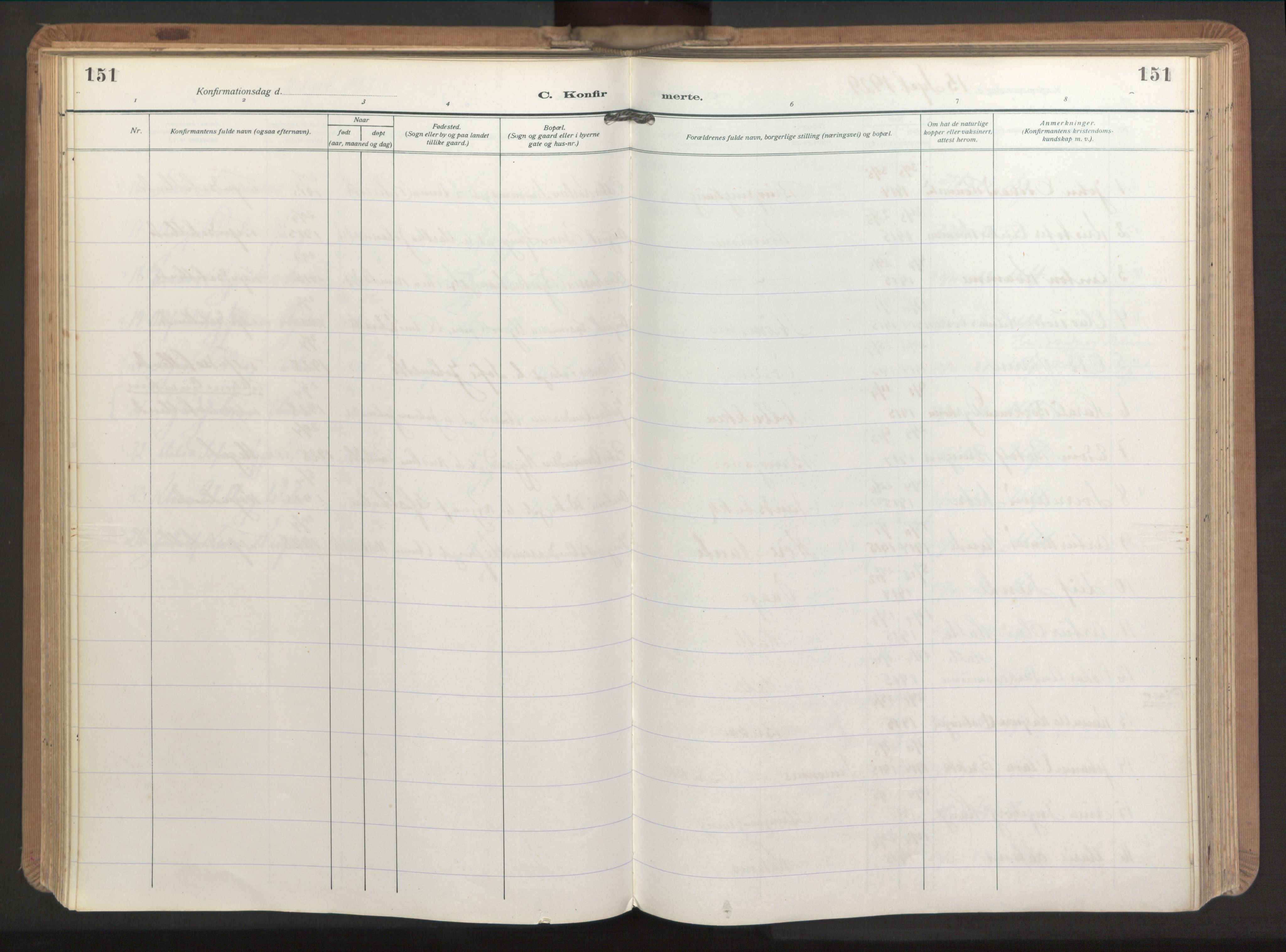 Ministerialprotokoller, klokkerbøker og fødselsregistre - Møre og Romsdal, AV/SAT-A-1454/503/L0044: Parish register (official) no. 503A12, 1918-1931, p. 151